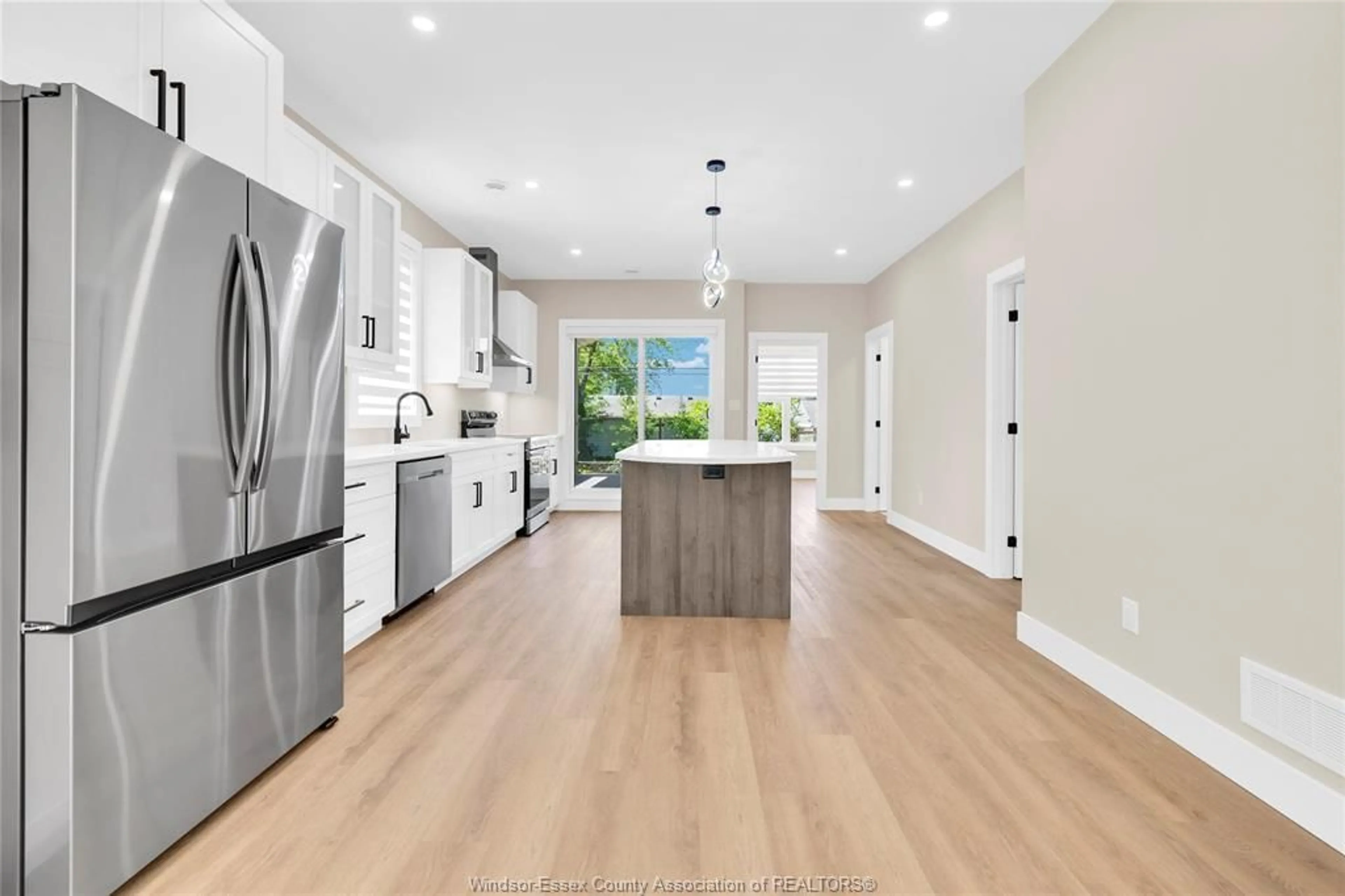 Open concept kitchen, unknown for 3371 BYNG Rd, Windsor Ontario N8W 3H3