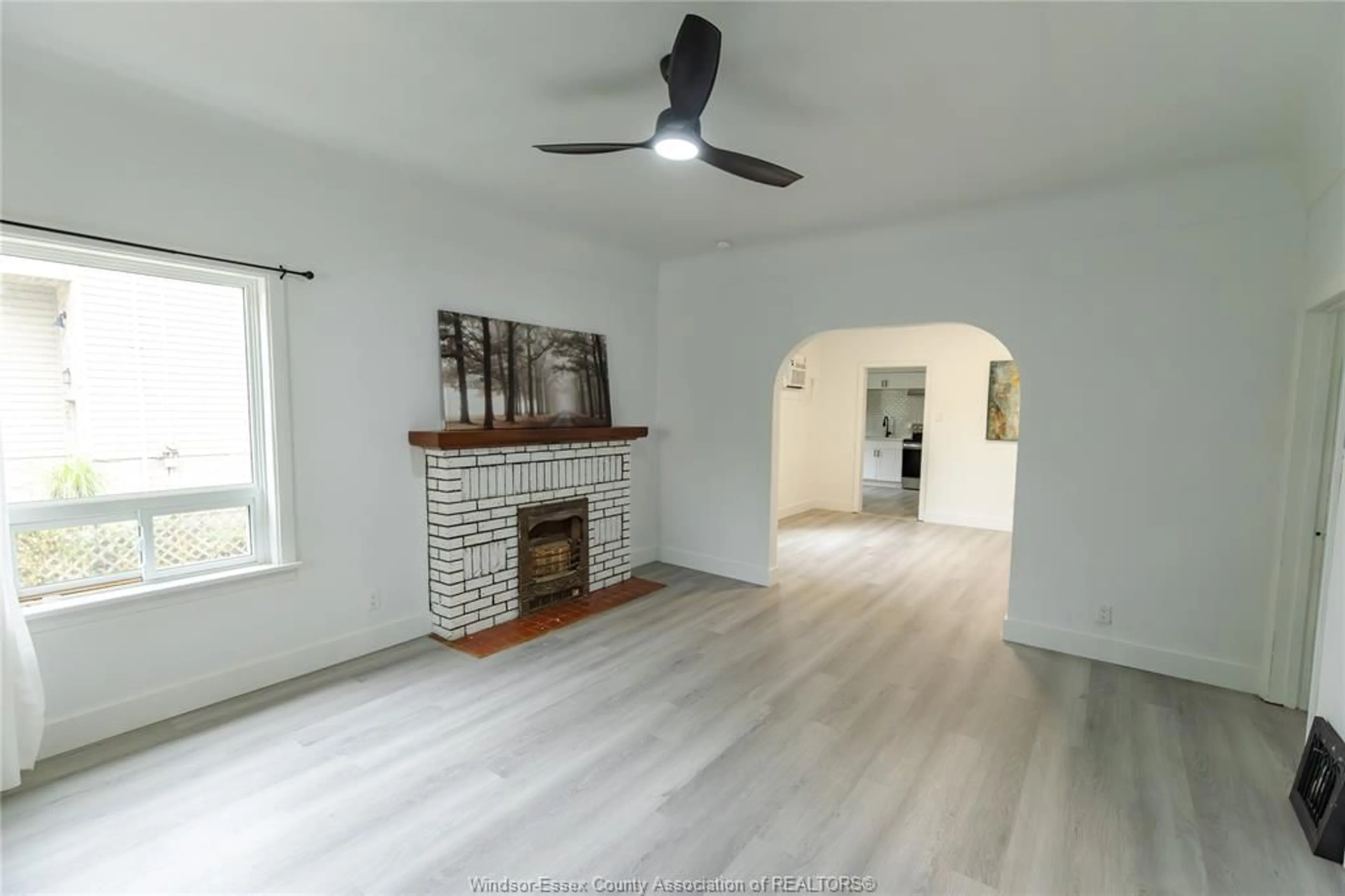 A pic of a room for 36 BARTHE, Chatham Ontario N7L 1T4