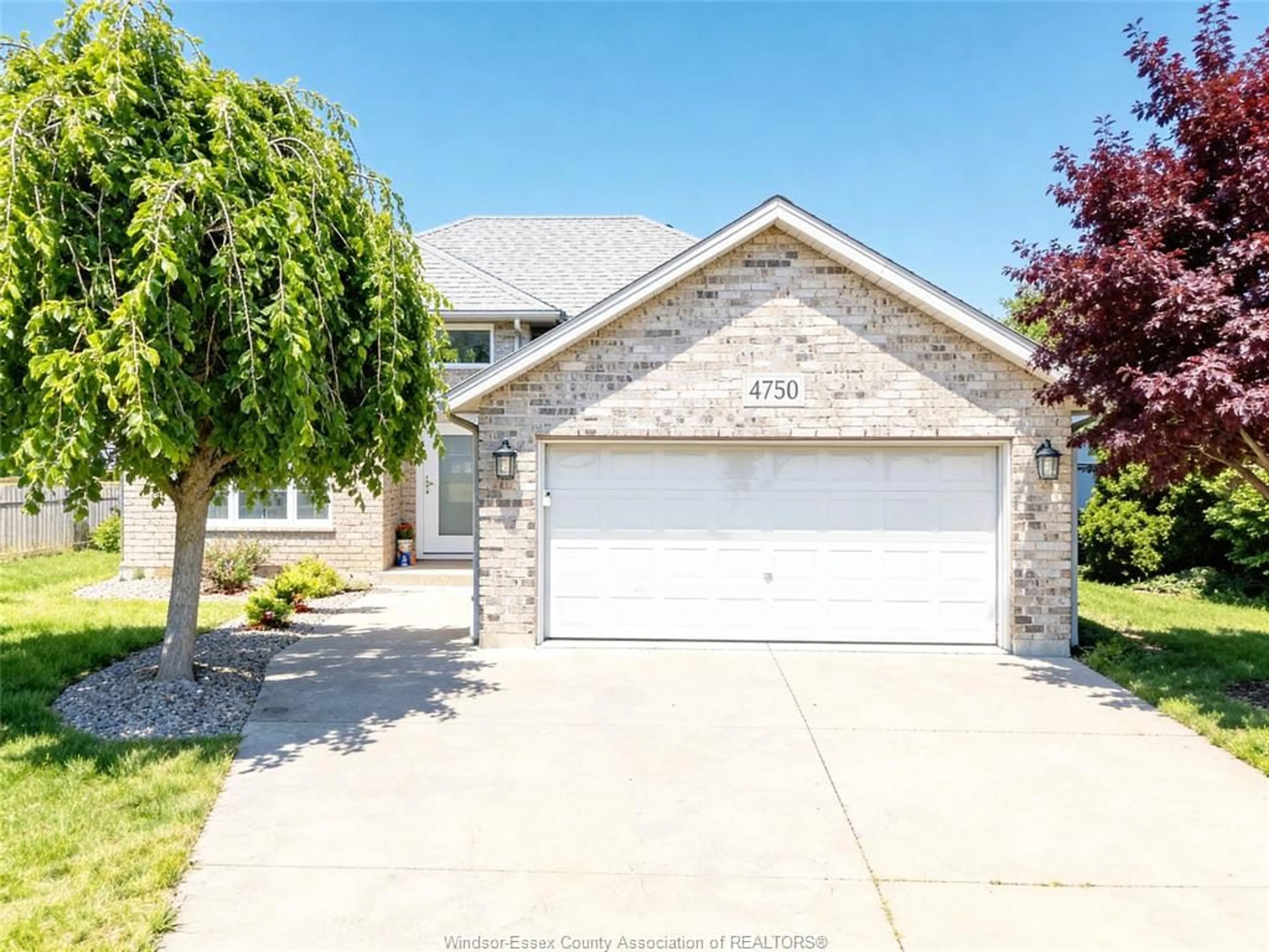 Home with brick exterior material, street for 4750 KOMINAR Crt, Windsor Ontario N9G 2W6