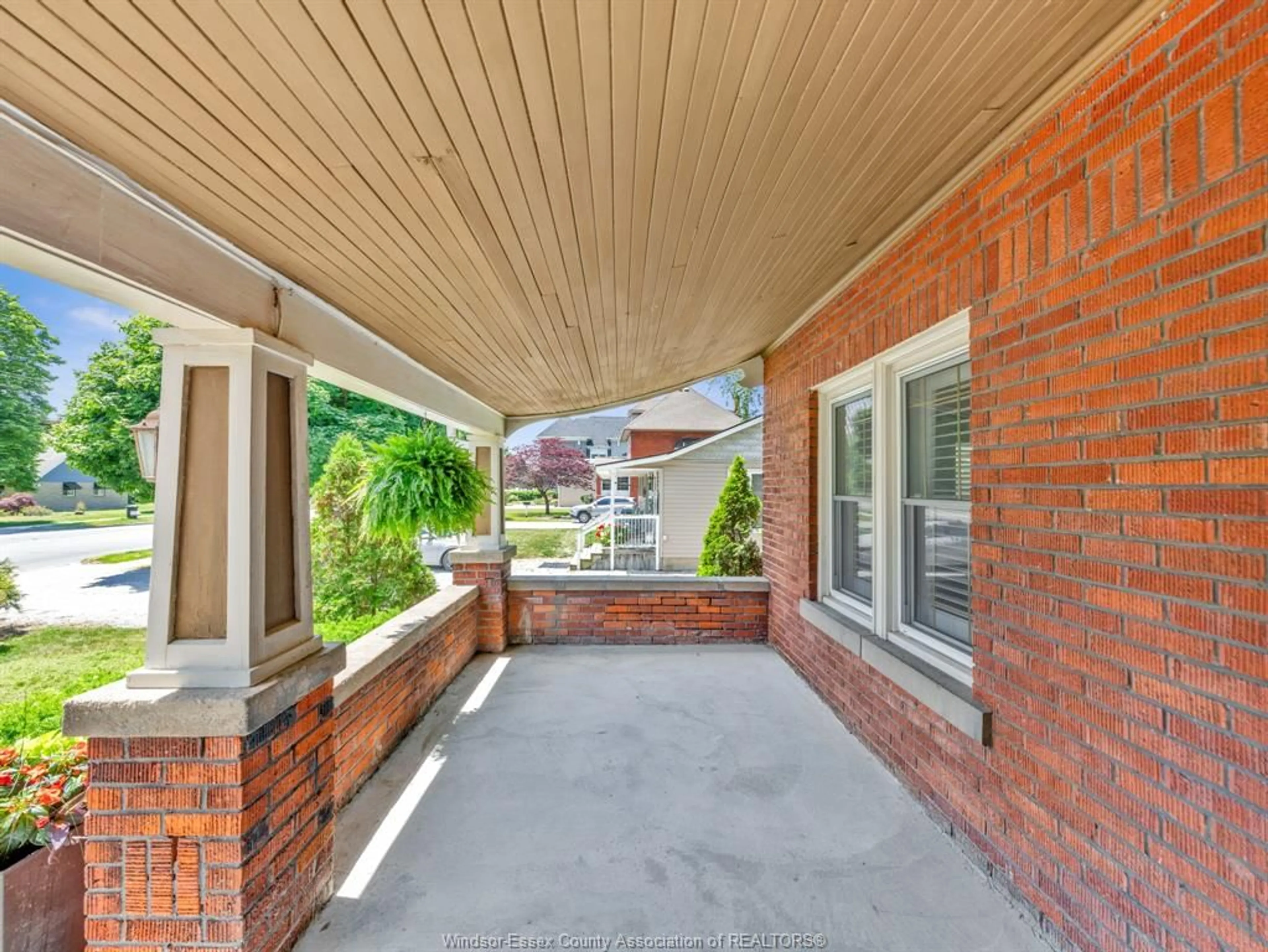 Home with brick exterior material, street for 230 MAIN STREET EAST, Kingsville Ontario N9Y 1A6