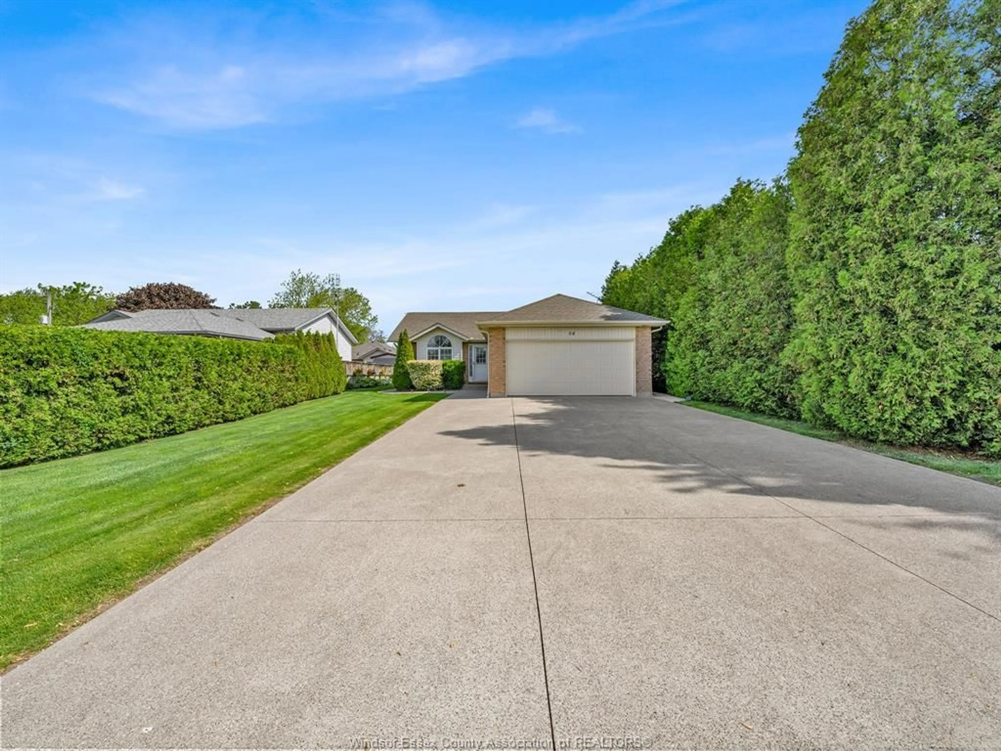 A pic from outside/outdoor area/front of a property/back of a property/a pic from drone, street for 54 HOPE Cres, Colchester Ontario N0R 1G0