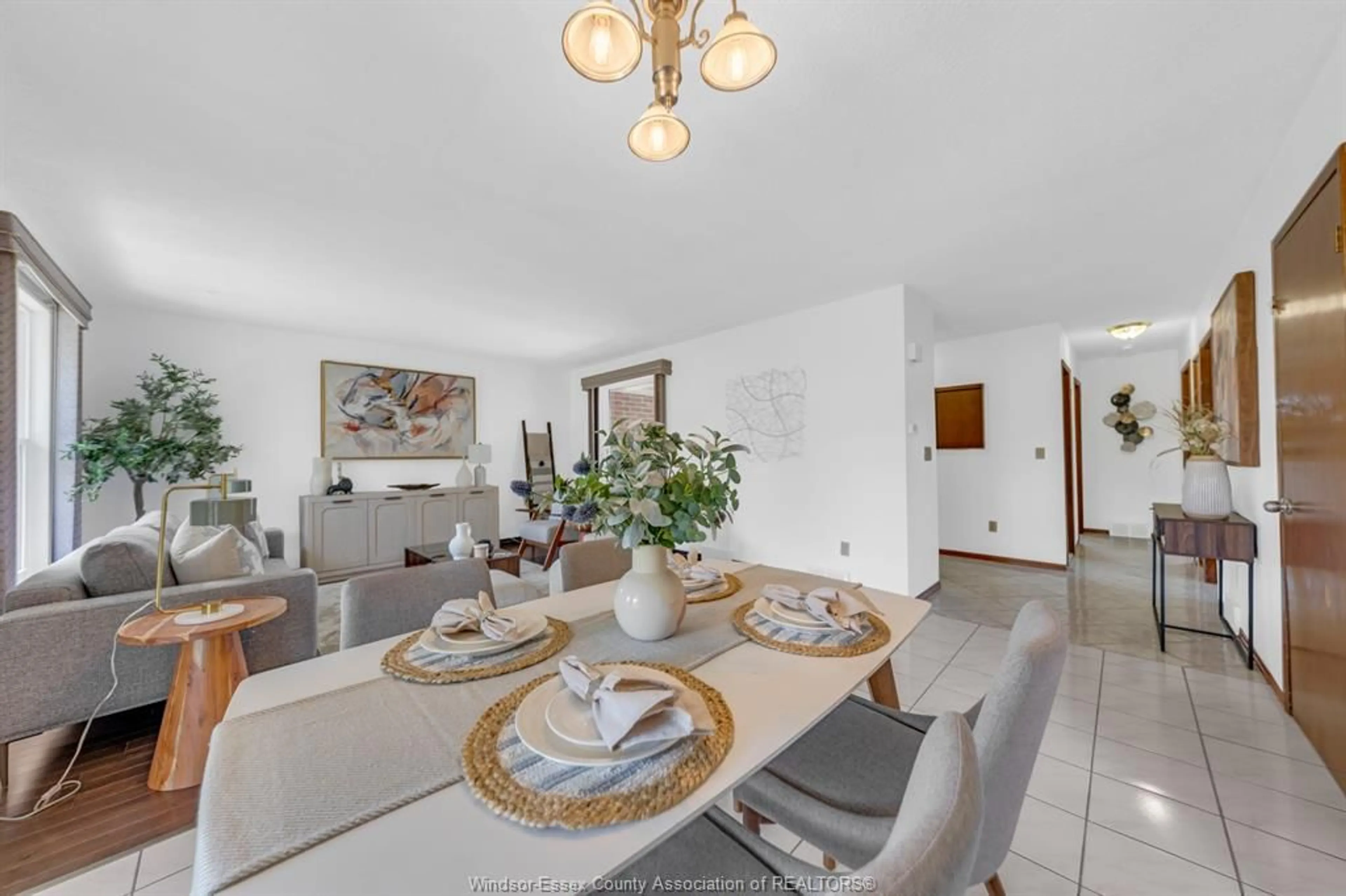 Dining room, unknown for 32 Alderton St, Leamington Ontario N8H 4N8