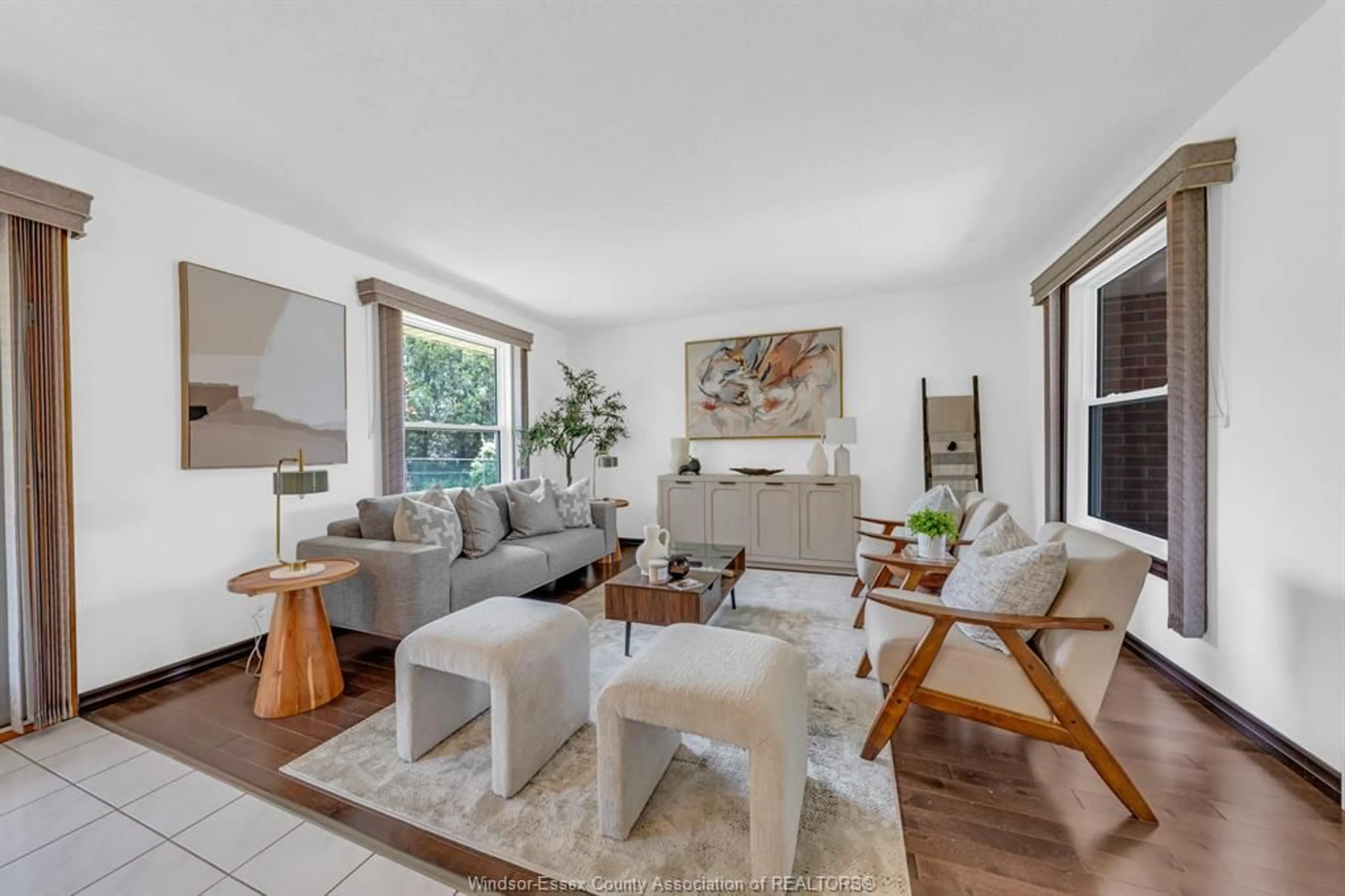 Living room with furniture, unknown for 32 Alderton St, Leamington Ontario N8H 4N8