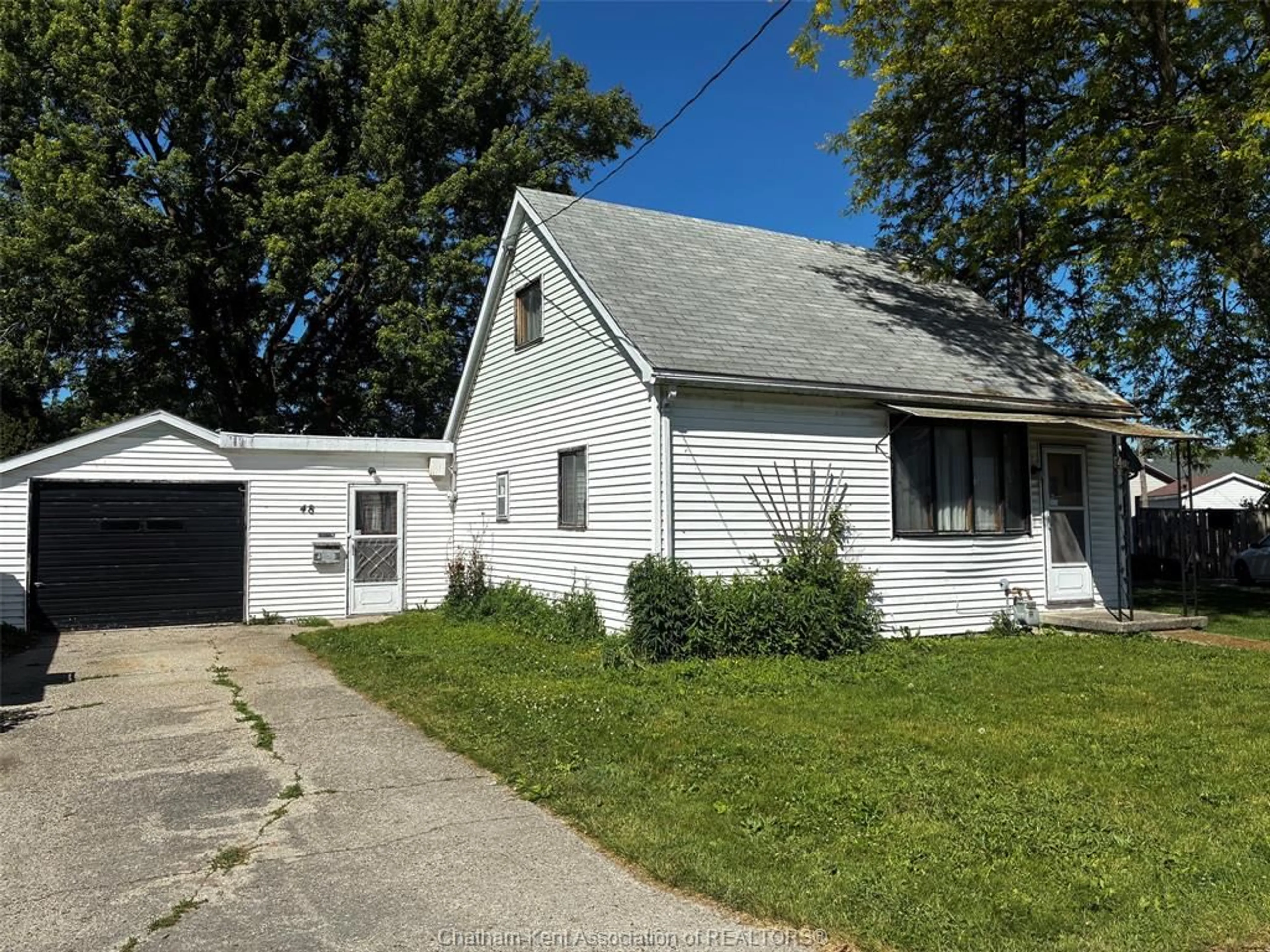 Unknown for 48 Fraser St, Wallaceburg Ontario N8A 3W6