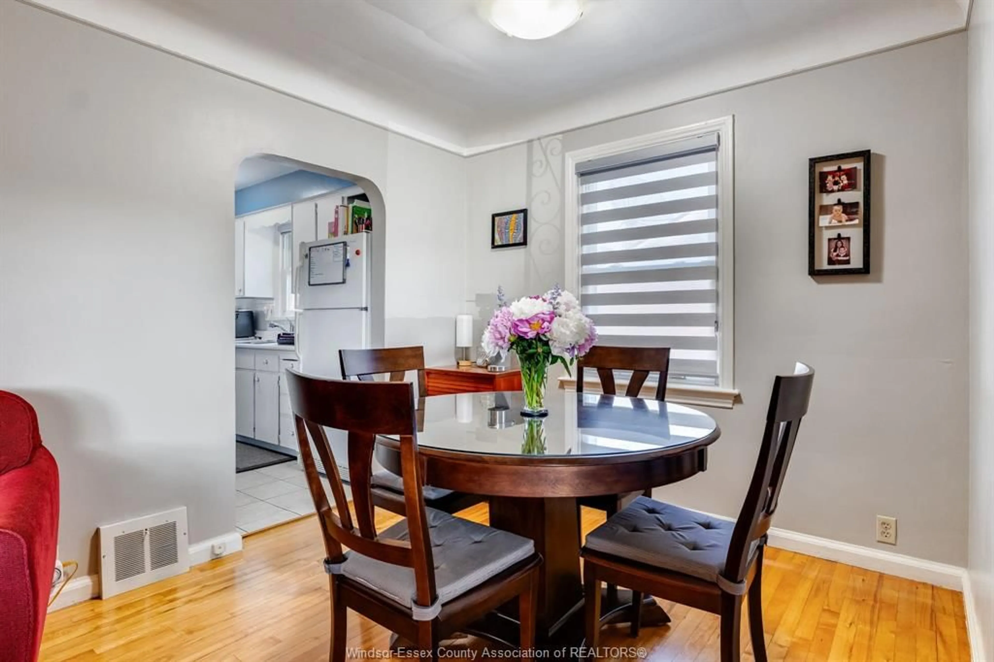 Dining room, wood/laminate floor for 2840 Randolph Ave, Windsor Ontario N9E 3E2