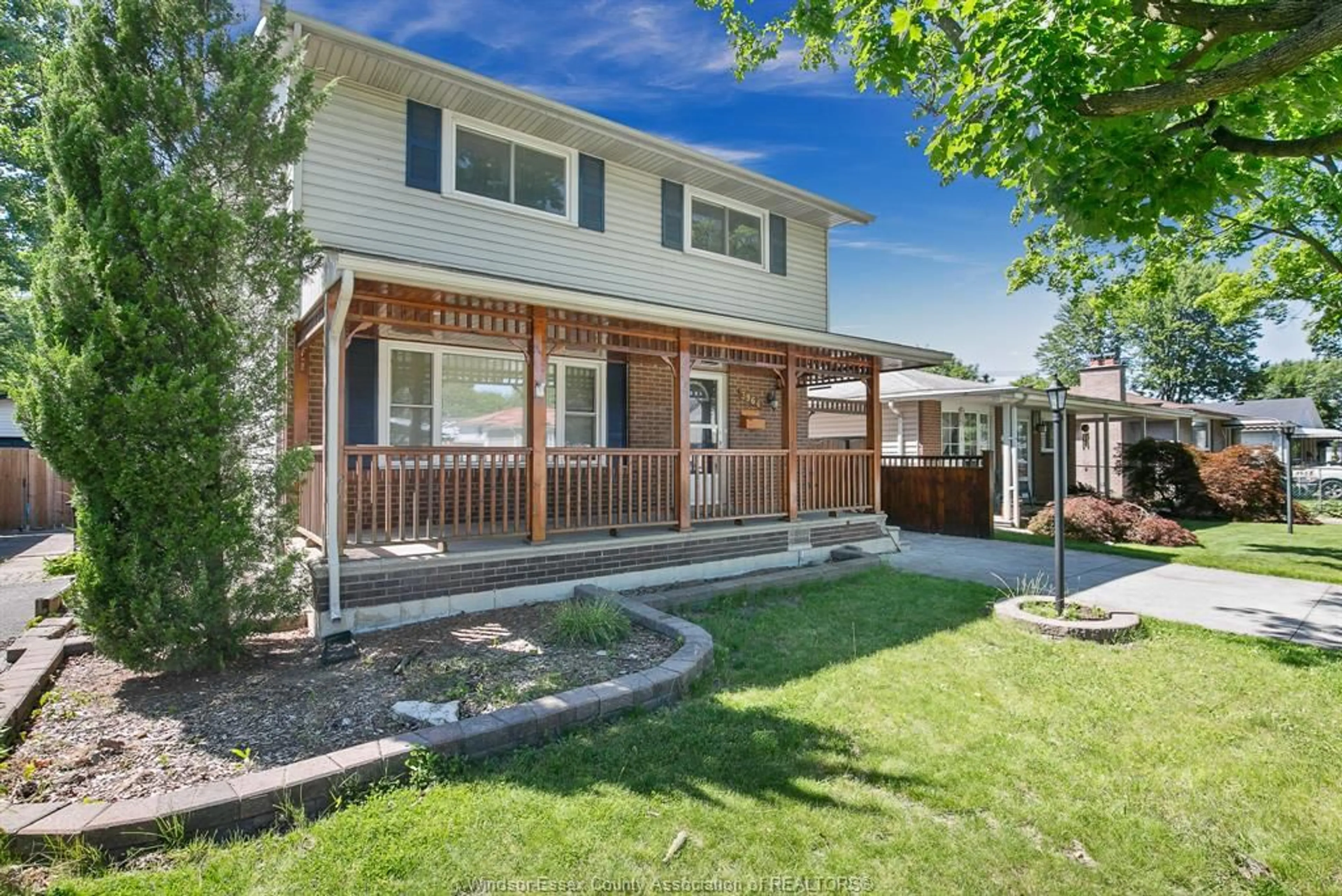 Unknown for 3964 WHITNEY Ave, Windsor Ontario N9C 2C6