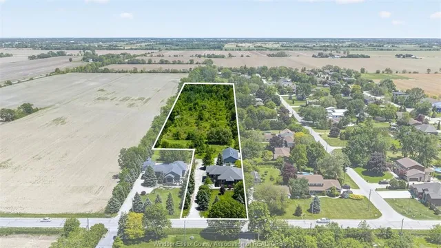 4520 8TH CONCESSION Rd, Windsor 4
