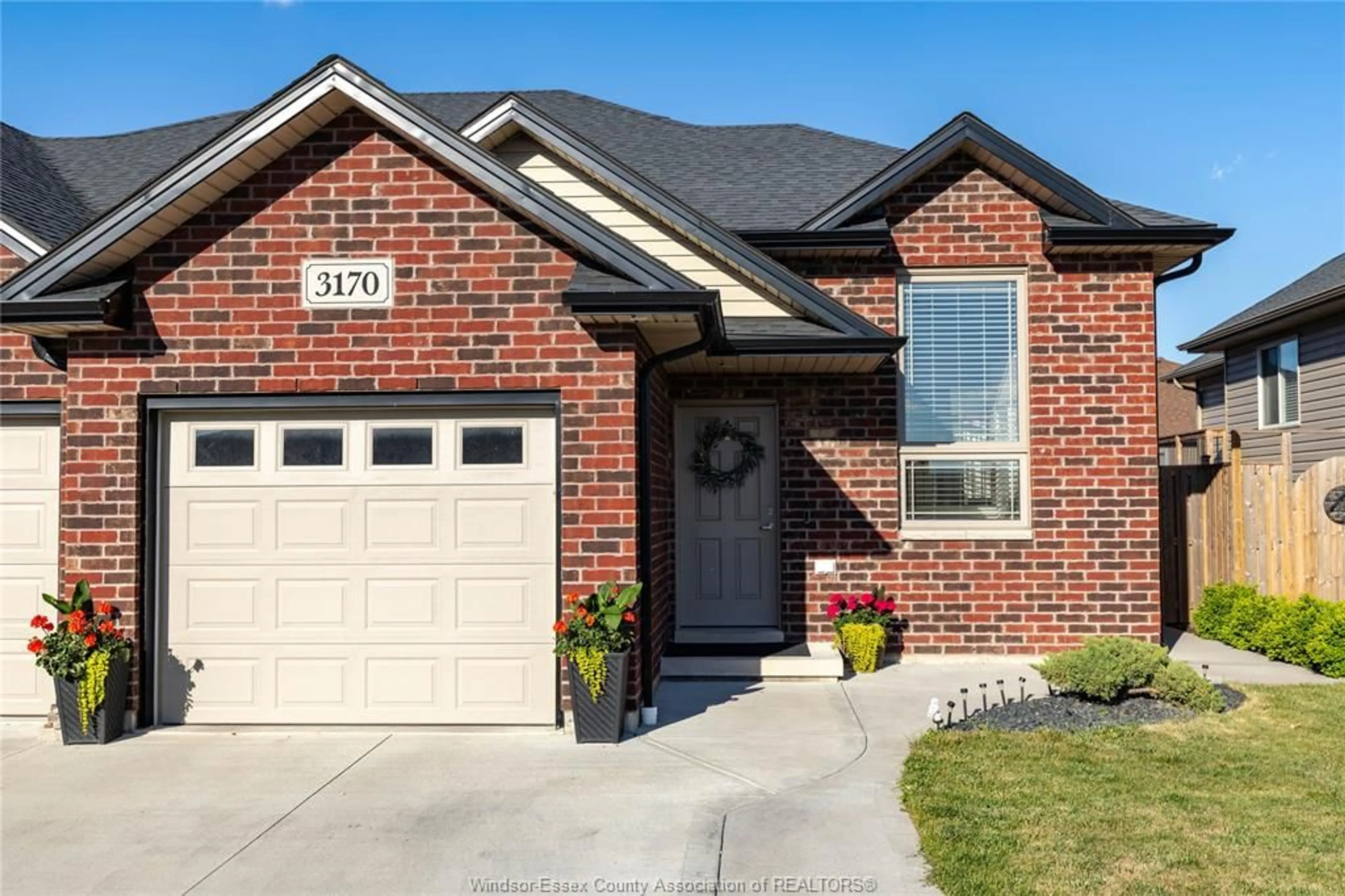 Home with brick exterior material, street for 3170 VIOLA Cres, Windsor Ontario N8N 0A3