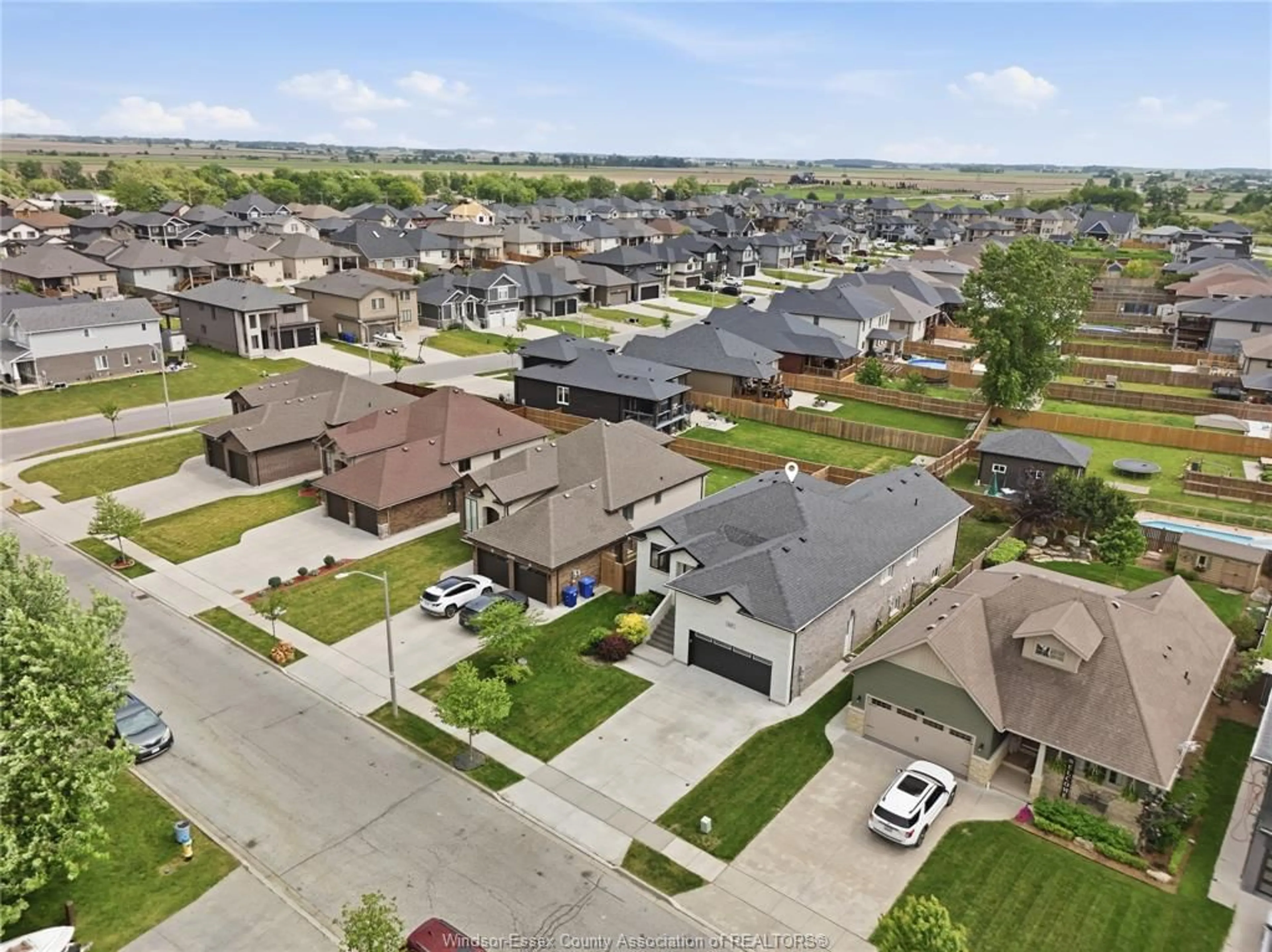 A pic from outside/outdoor area/front of a property/back of a property/a pic from drone, street for 227 SUMMER St, Belle River Ontario N8L 0G6