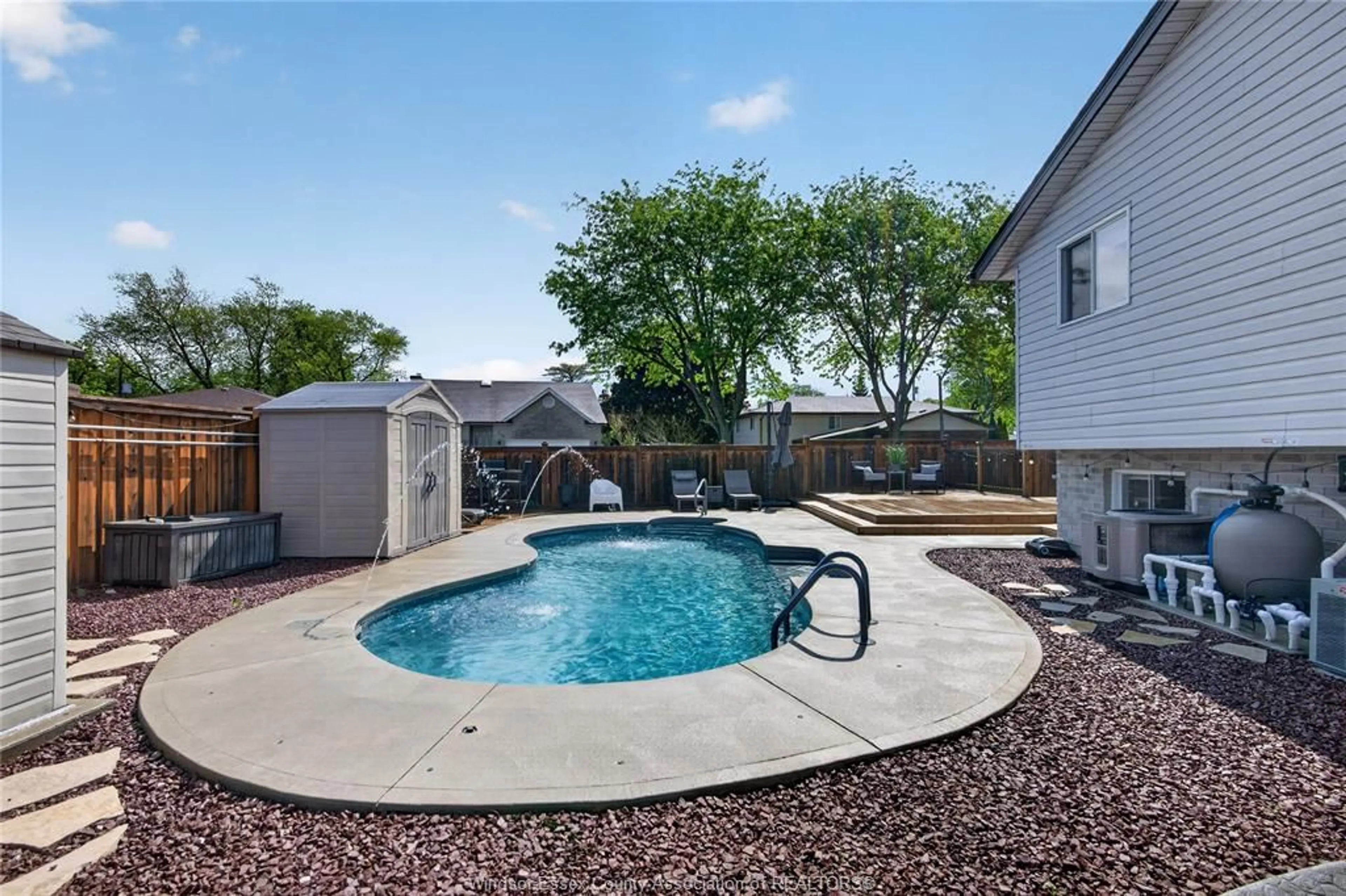 Pool for 8492 Jerome, Windsor Ontario N8S 4S1