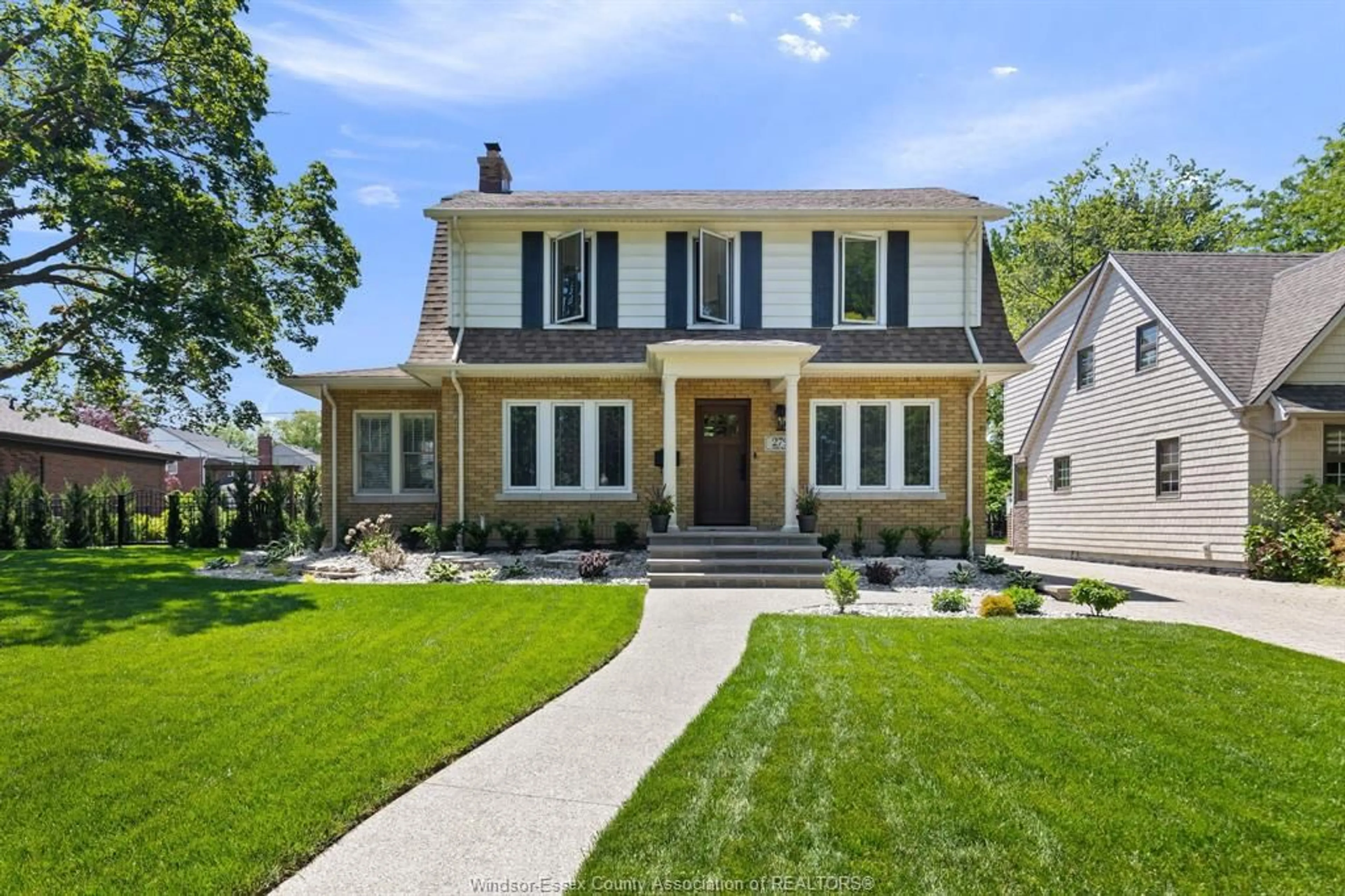 Home with brick exterior material, street for 279 FORD Blvd, Windsor Ontario N8S 2E4