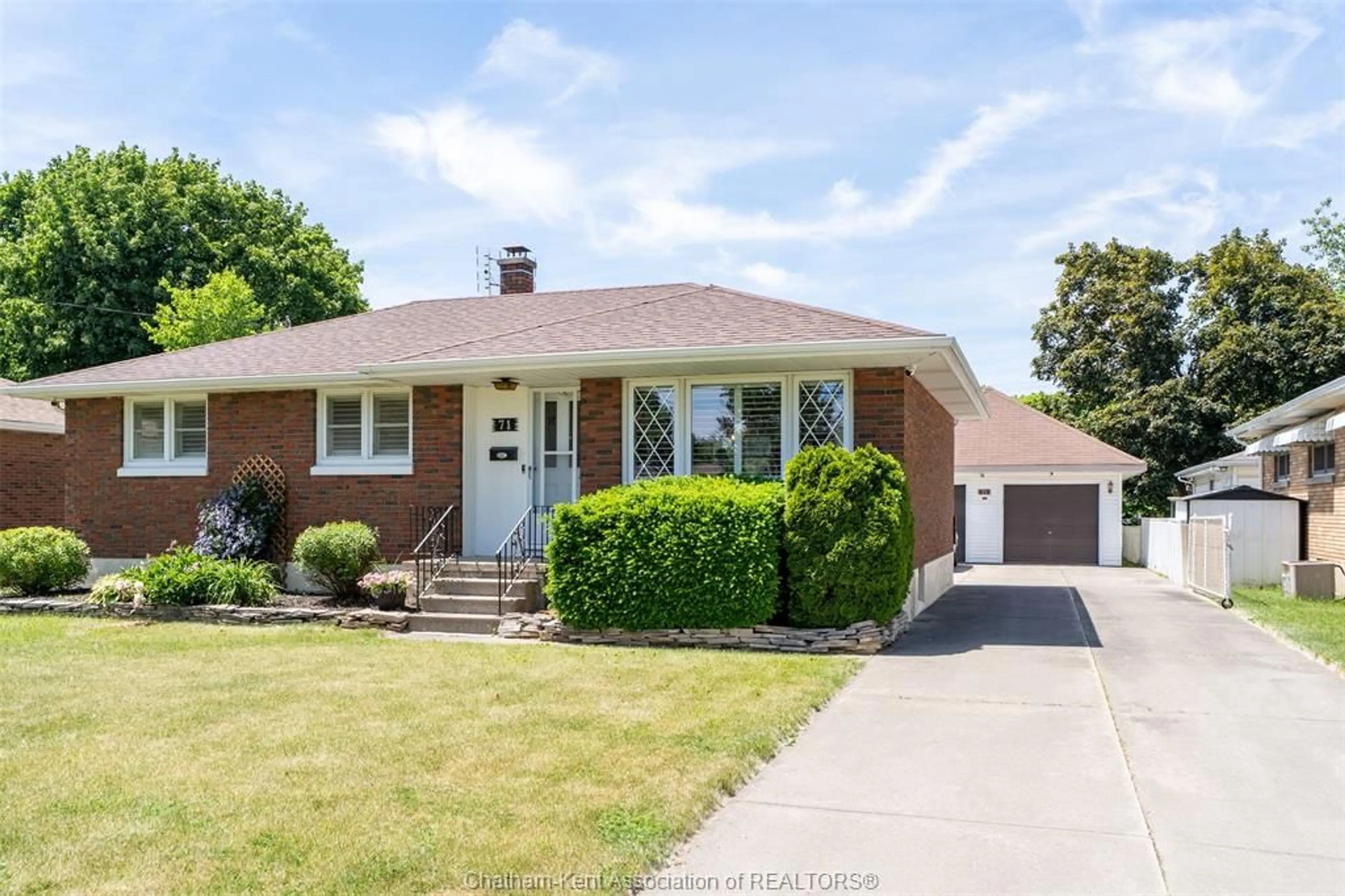 Home with brick exterior material, street for 71 Coatsworth Ave, Chatham Ontario N7L 1P7