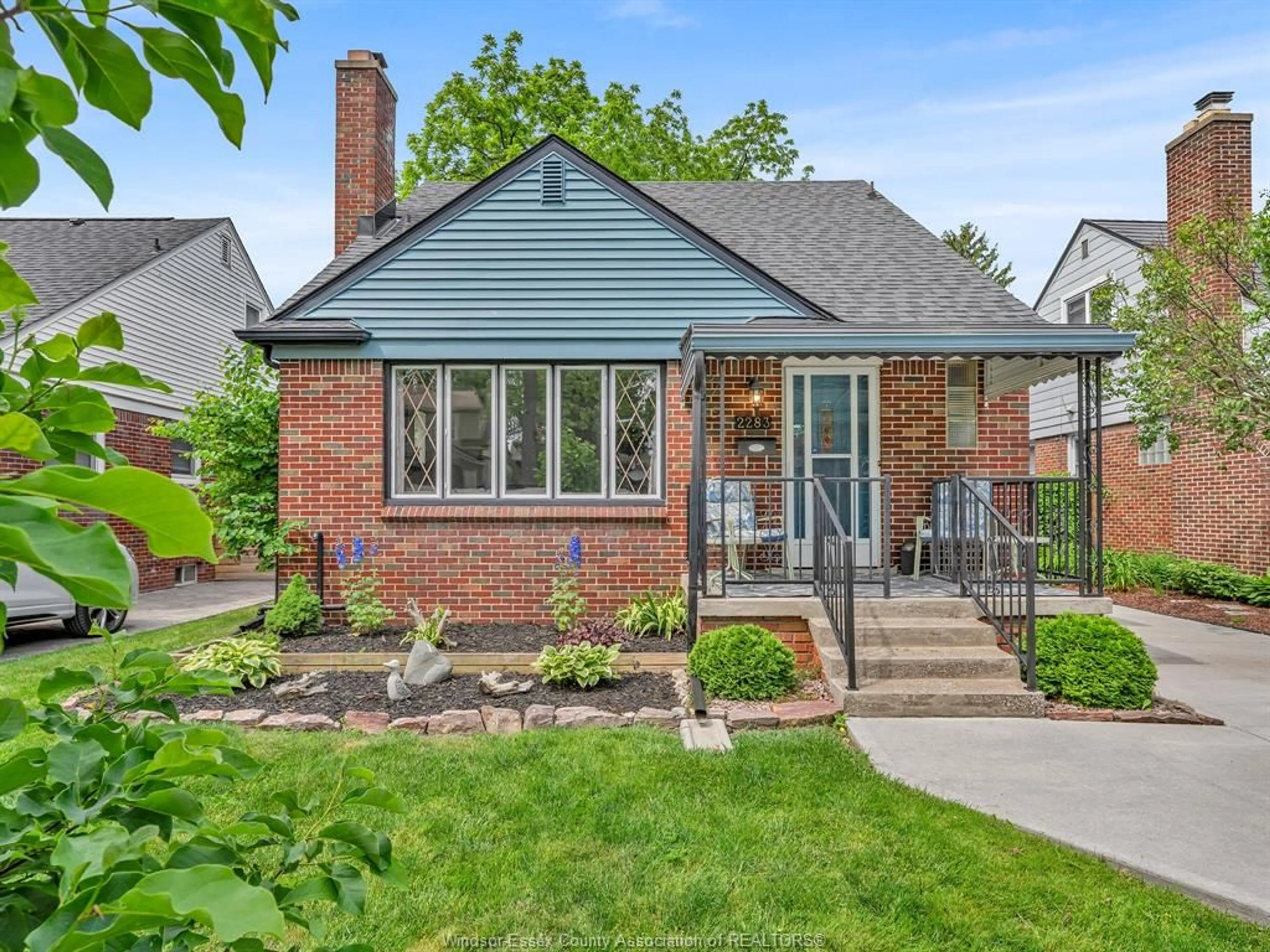 Home with brick exterior material, street for 2283 Gladstone Ave, Windsor Ontario N8W 2N8