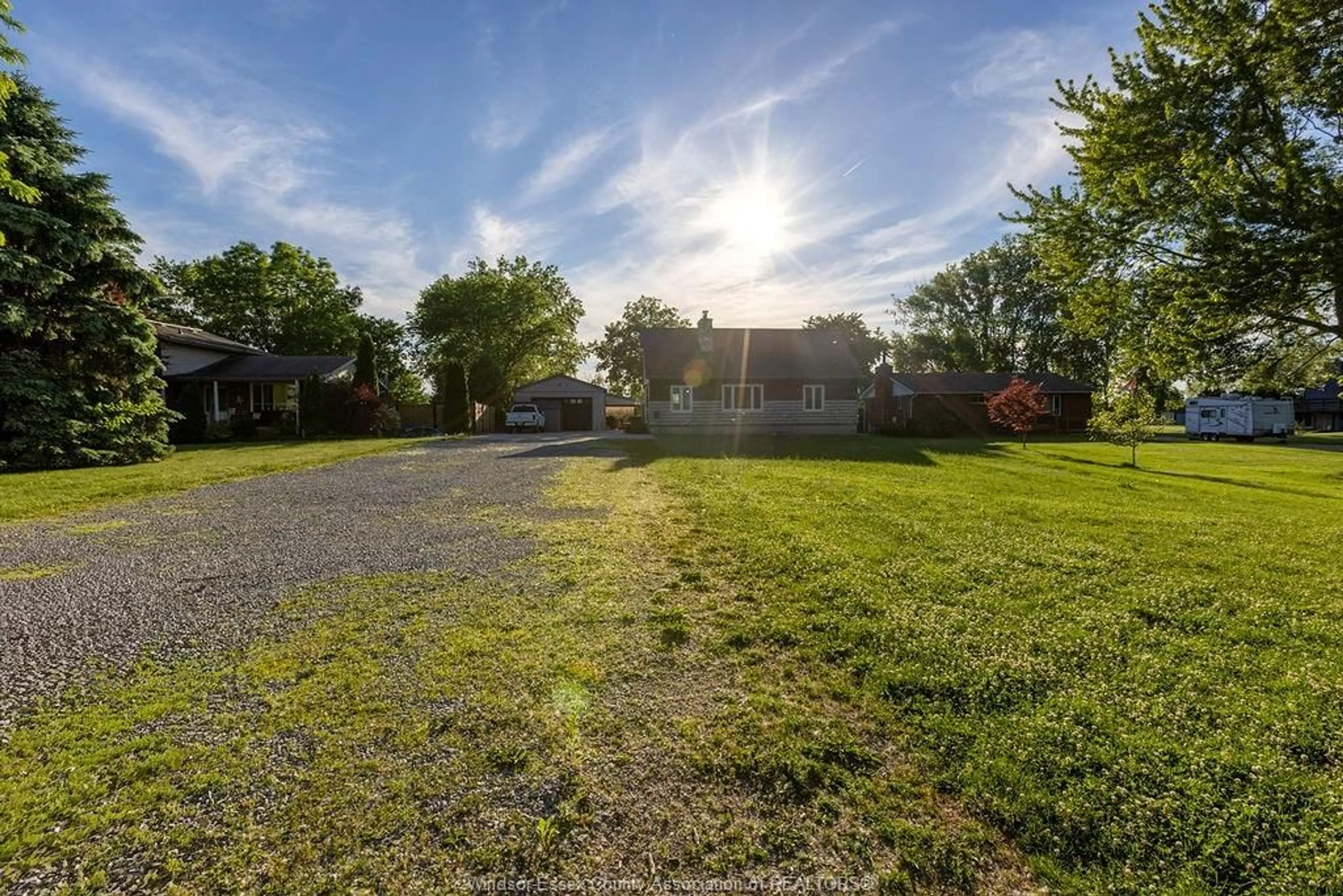 A pic from outside/outdoor area/front of a property/back of a property/a pic from drone, street for 2040 FRONT Rd, Amherstburg Ontario N9V 3R3