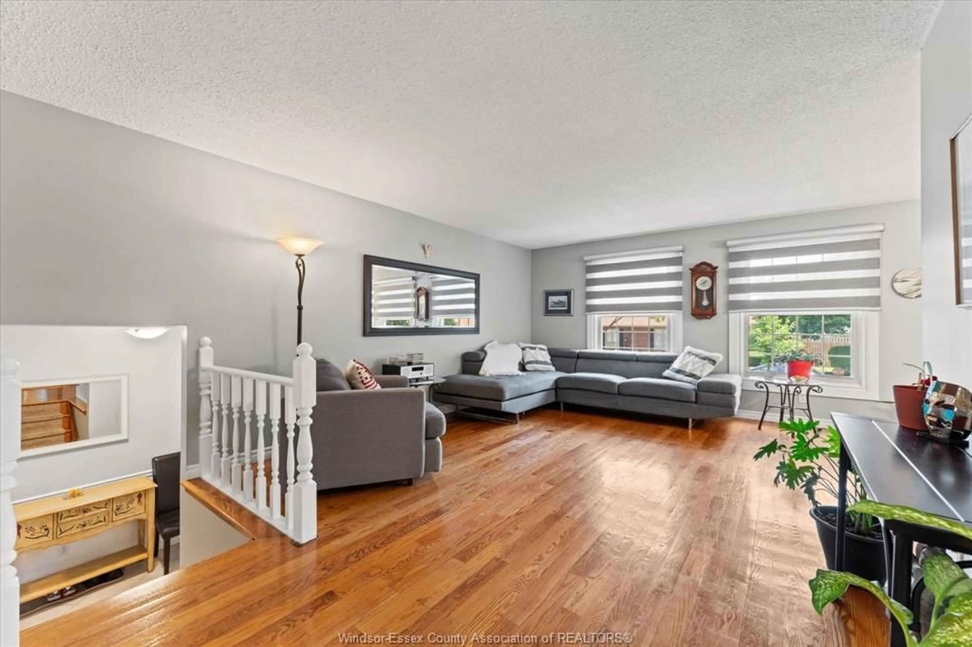 Living room with furniture, unknown for 3209 Halpin, Windsor Ontario N8R 2B3