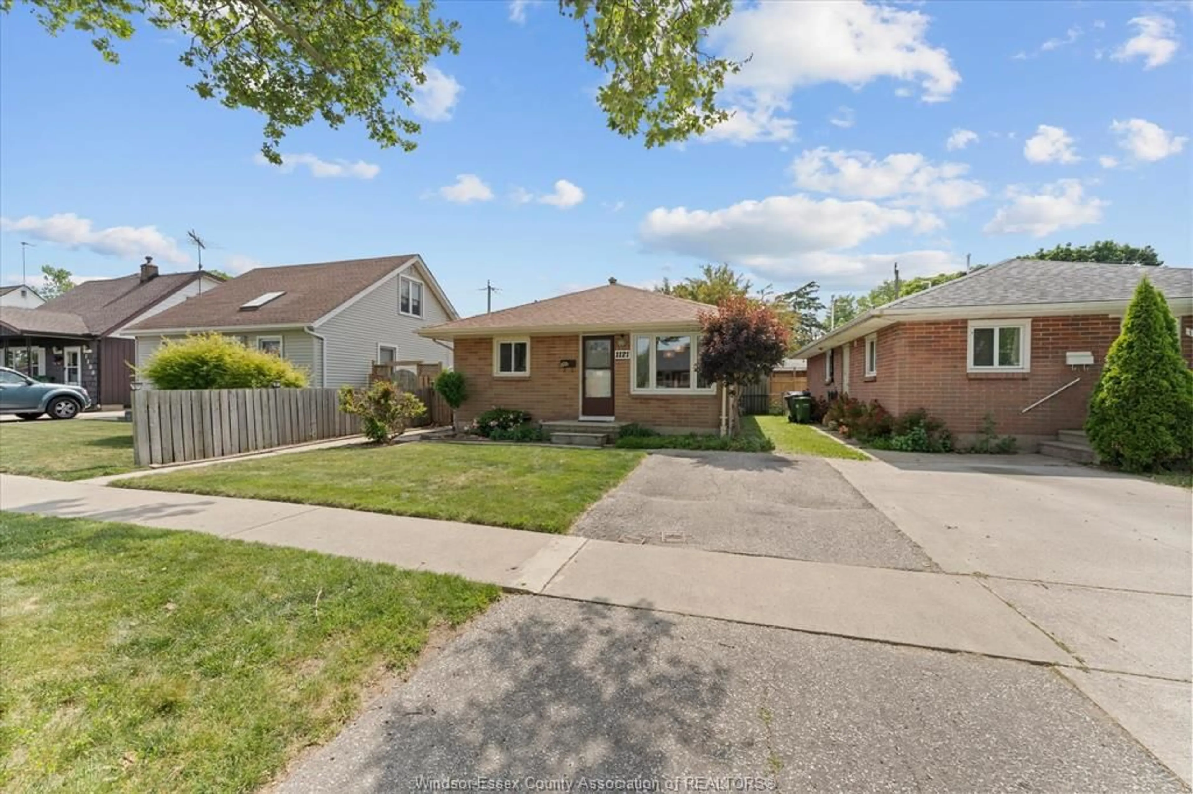 Home with brick exterior material, street for 1121 PARTINGTON, Windsor Ontario N9B 2P3