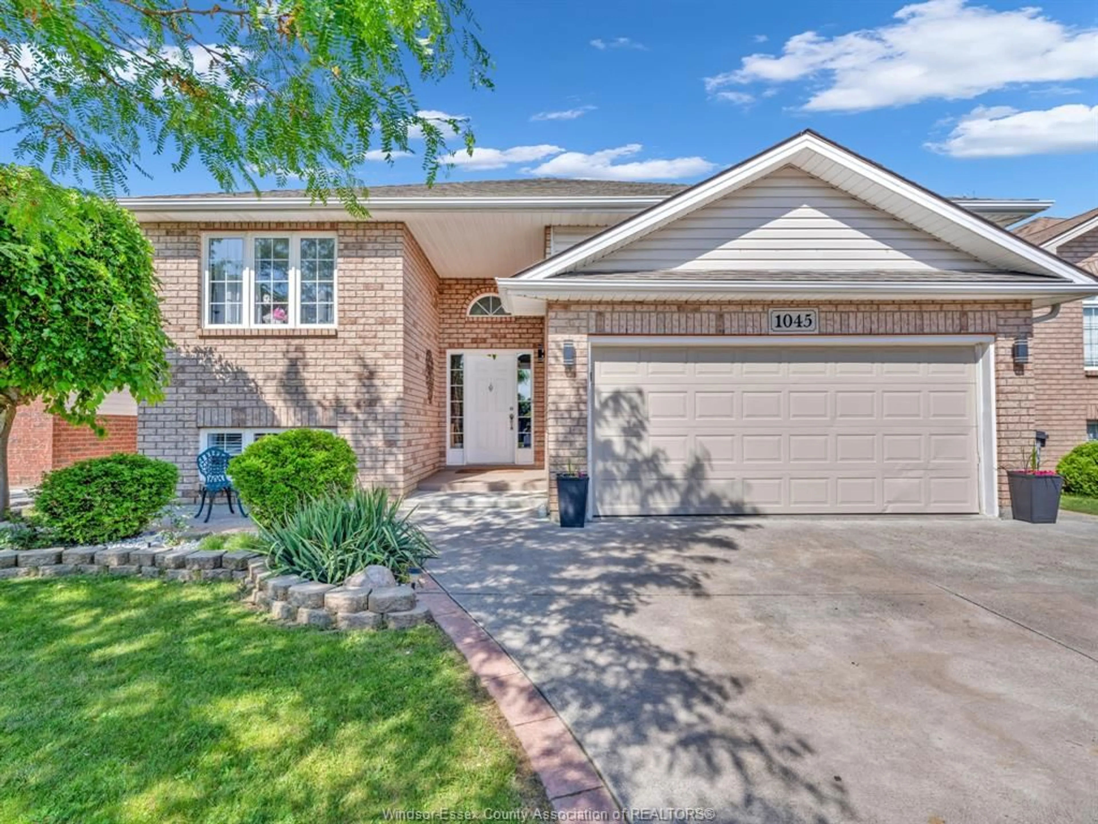 Home with brick exterior material, street for 1045 CLOVER Ave, Windsor Ontario N8P 1V8