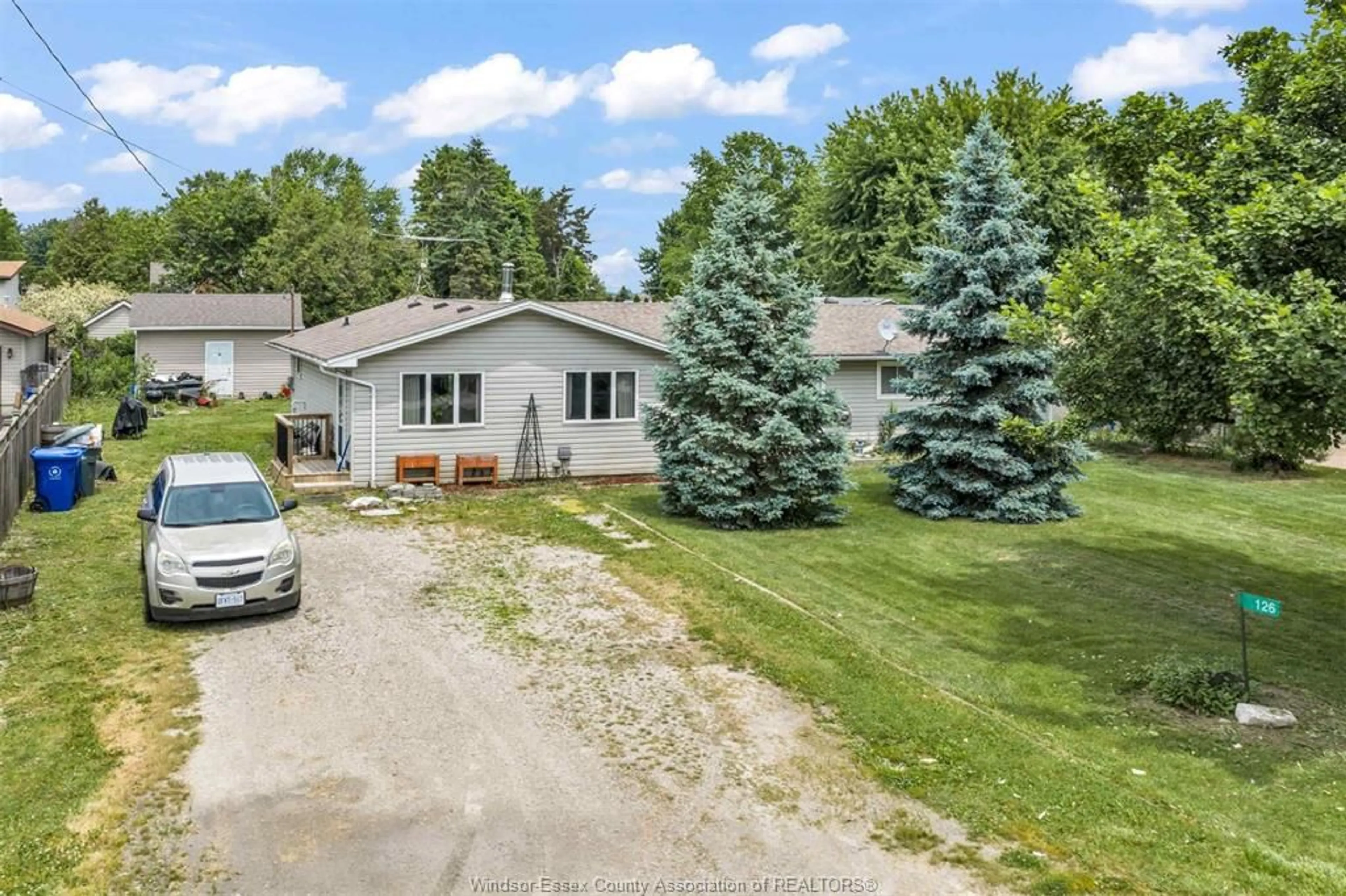 A pic from outside/outdoor area/front of a property/back of a property/a pic from drone, street for 126 McLeod, Amherstburg Ontario N9V 2Y8