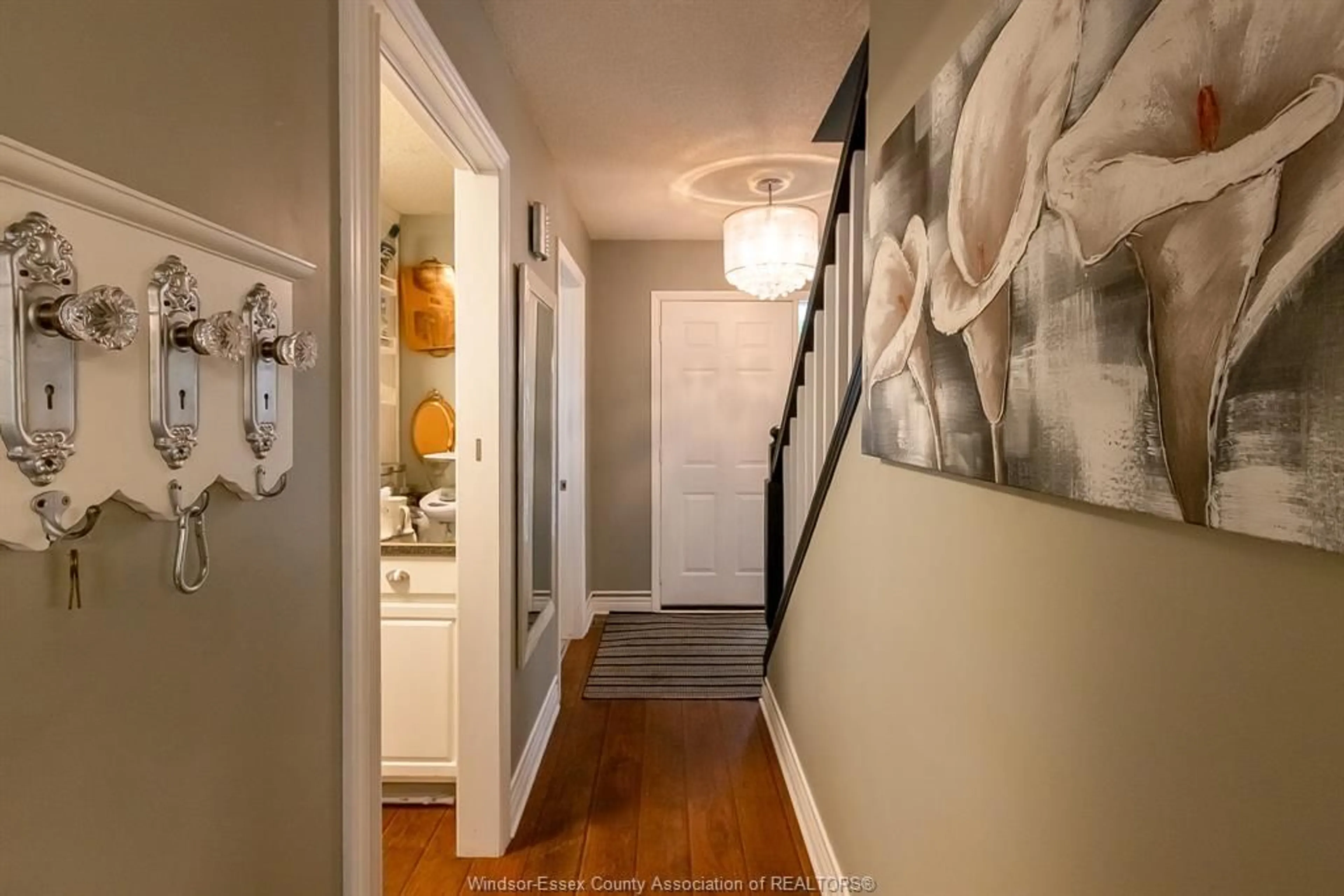 Indoor entryway for 130 ROYAL Cres, Belle River Ontario N0R 1A0