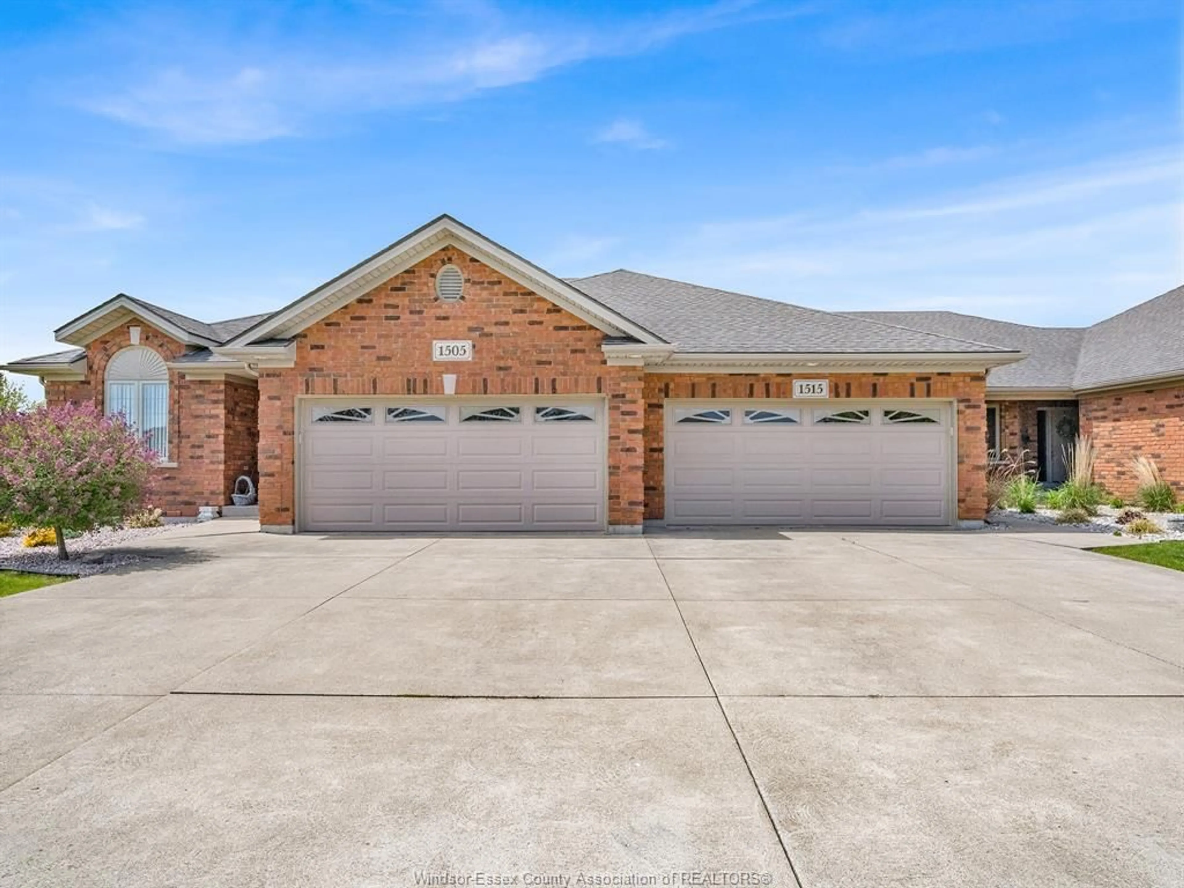 Home with brick exterior material, street for 1515 SKINNER St, LaSalle Ontario N9H 0A6