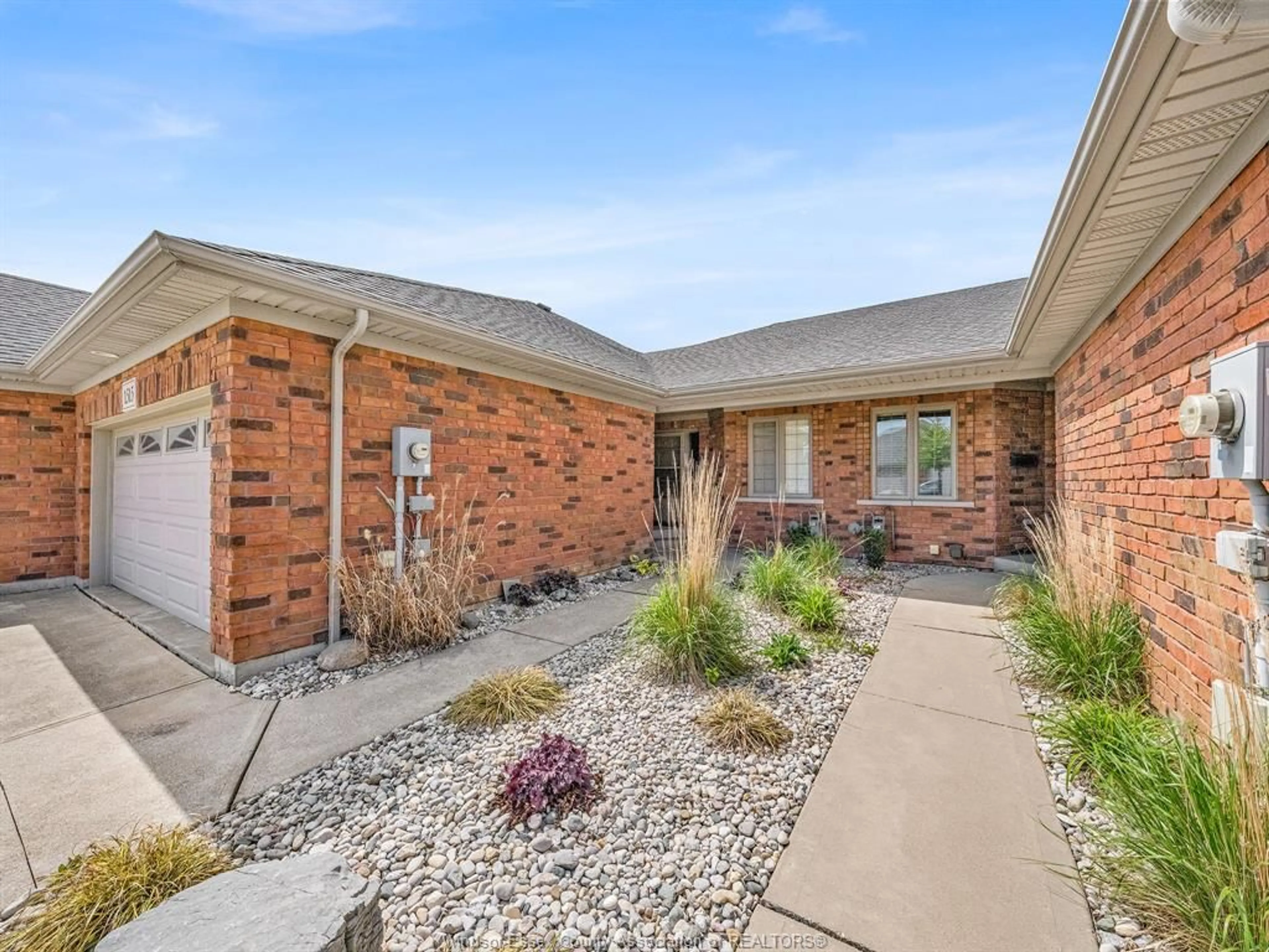 Home with brick exterior material, street for 1515 SKINNER St, LaSalle Ontario N9H 0A6