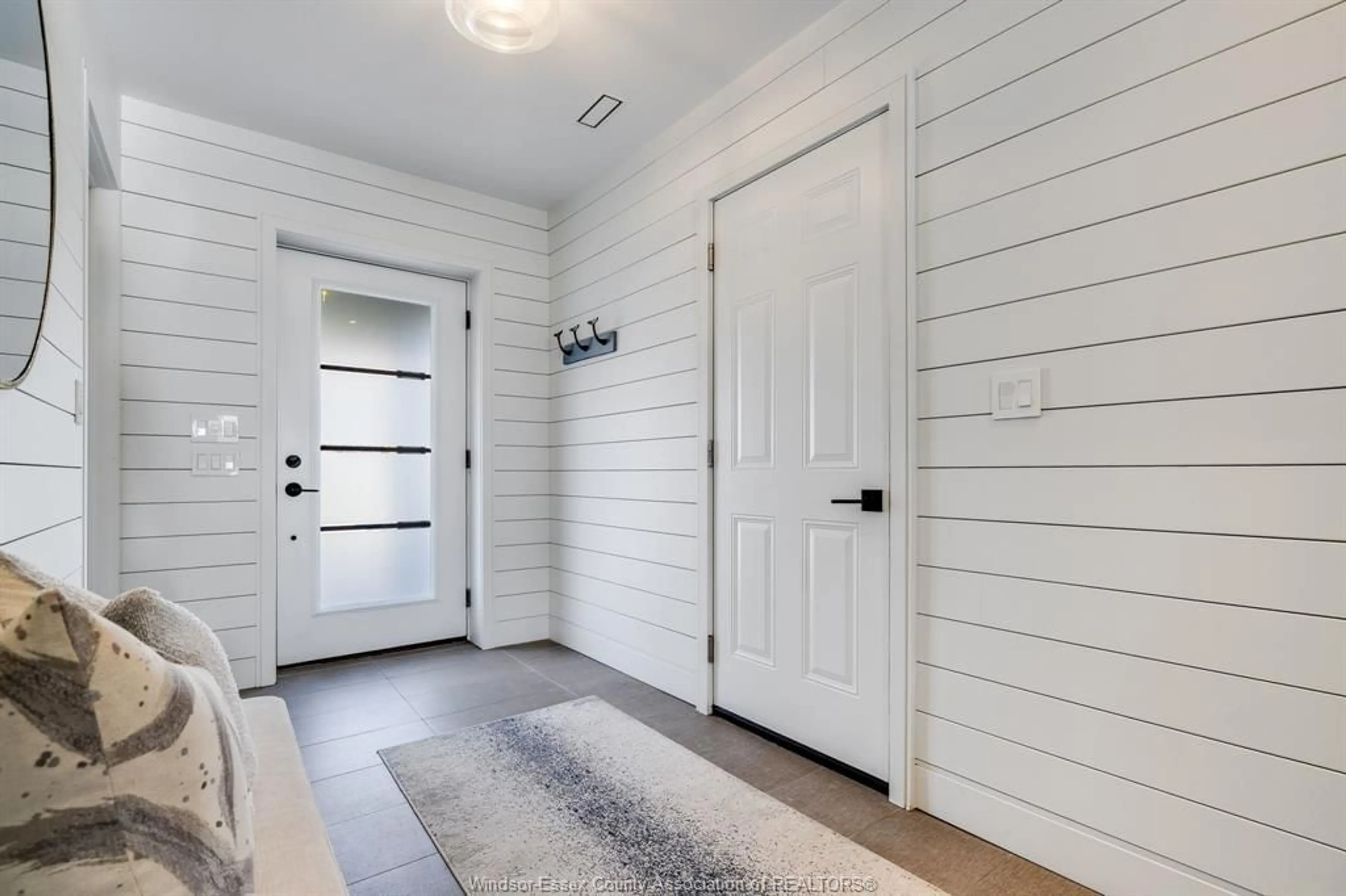 Indoor entryway for 145 West River St, Belle River Ontario N8L 0J6