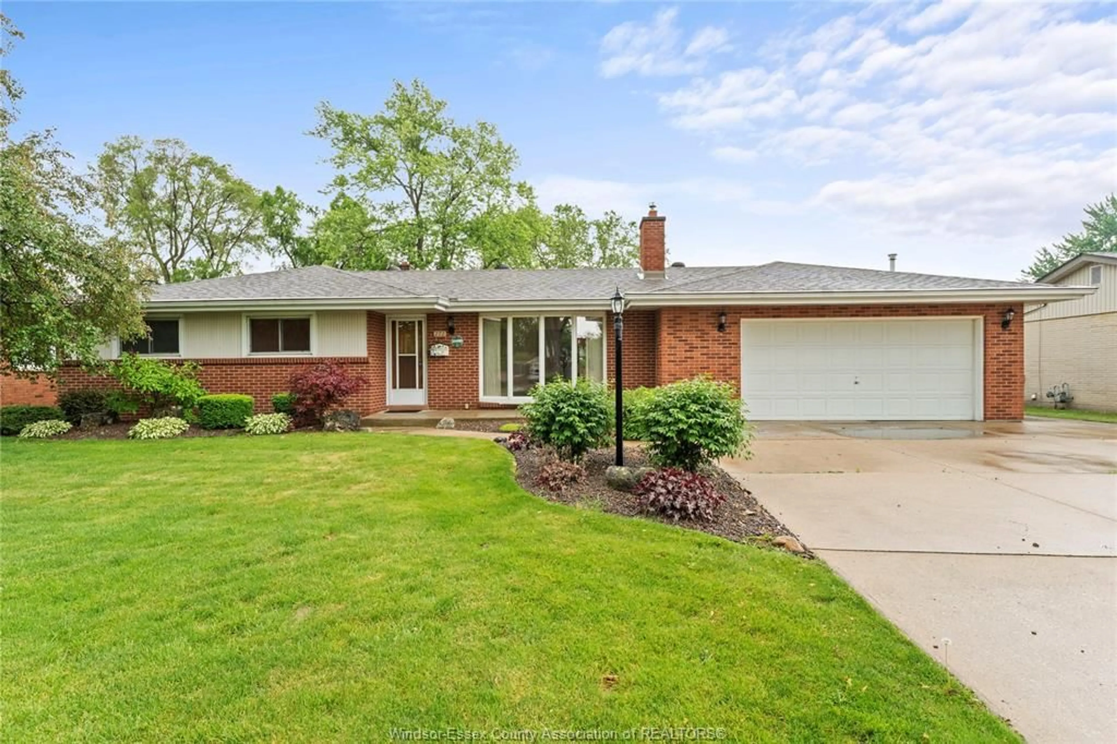 Home with brick exterior material, street for 771 Bedford St, Windsor Ontario N9G 1H3