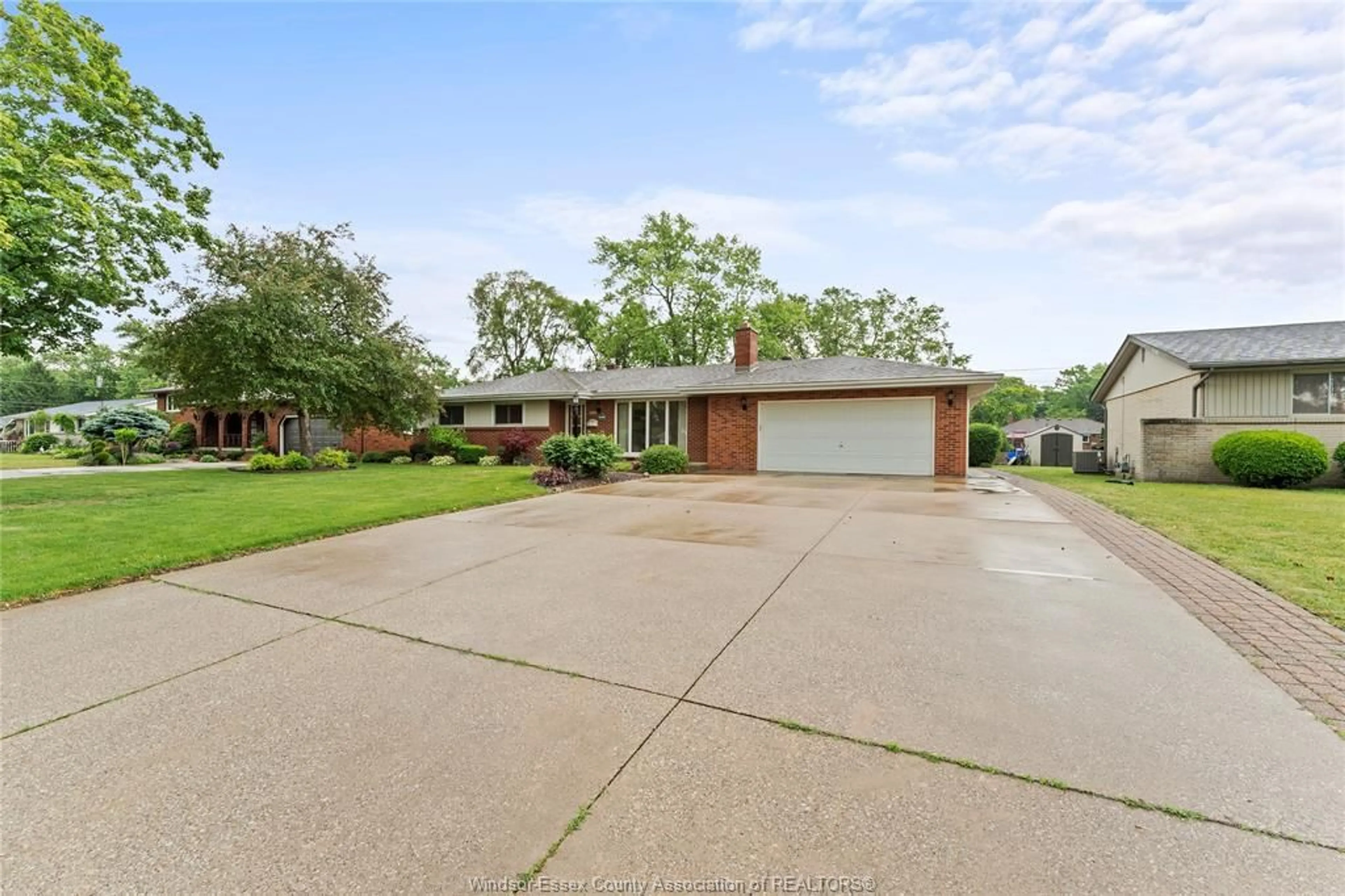 Home with brick exterior material, water/lake/river/ocean view for 771 Bedford St, Windsor Ontario N9G 1H3