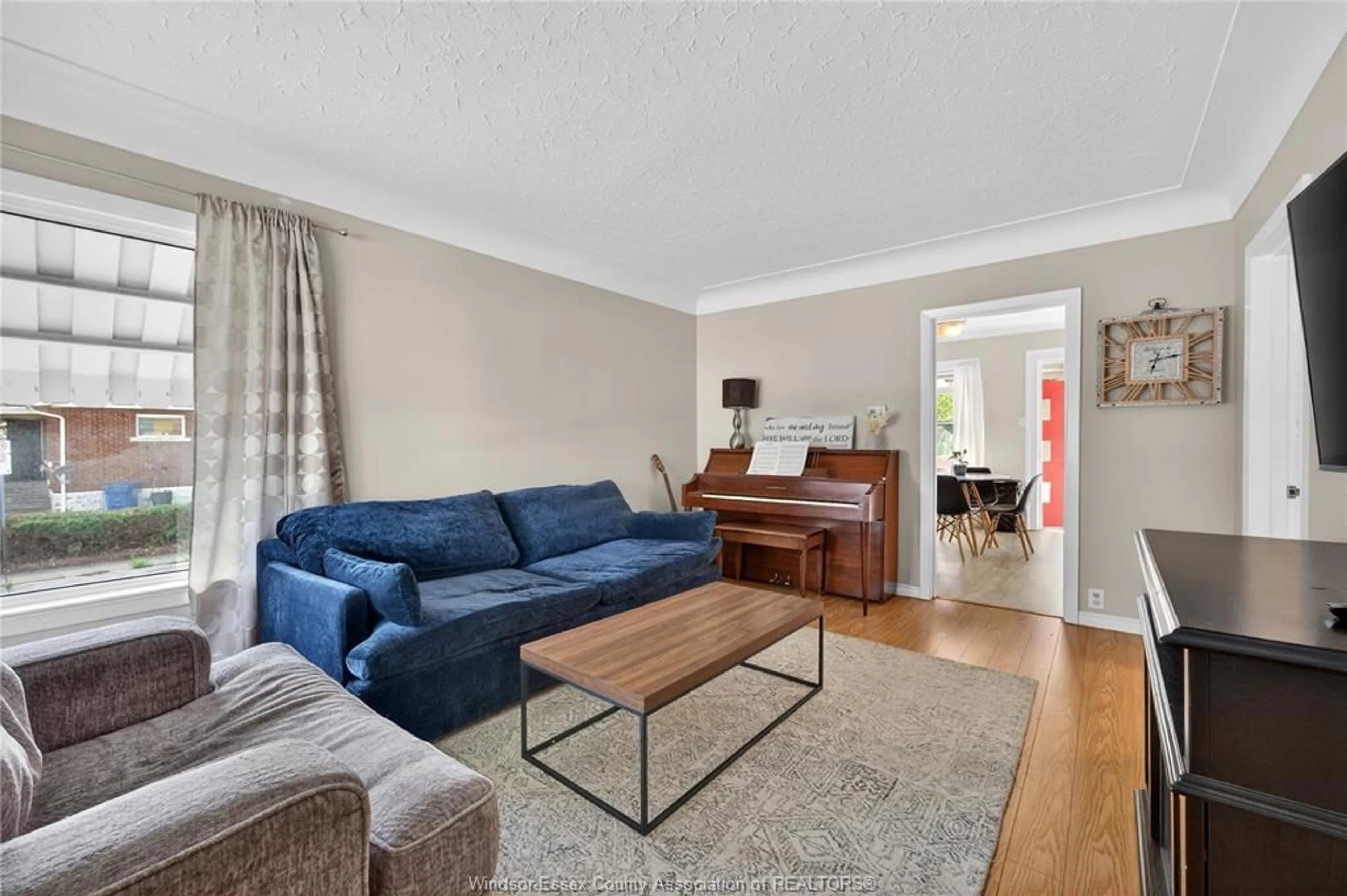 Living room with furniture, unknown for 1104 Ellis St E, Windsor Ontario N8X 2J3