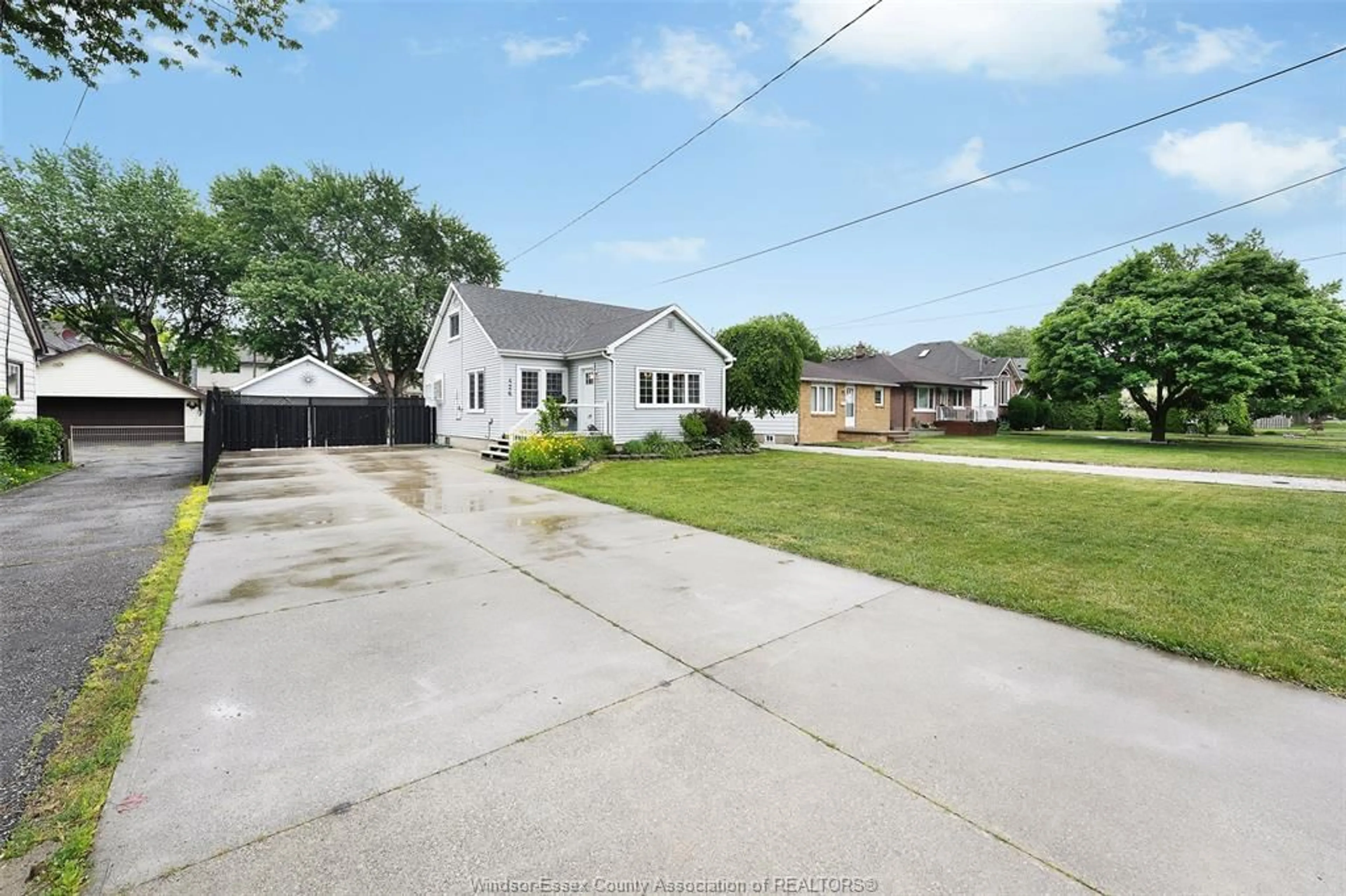 A pic from outside/outdoor area/front of a property/back of a property/a pic from drone, street for 426 ST. PIERRE, Tecumseh Ontario N8N 1Y9