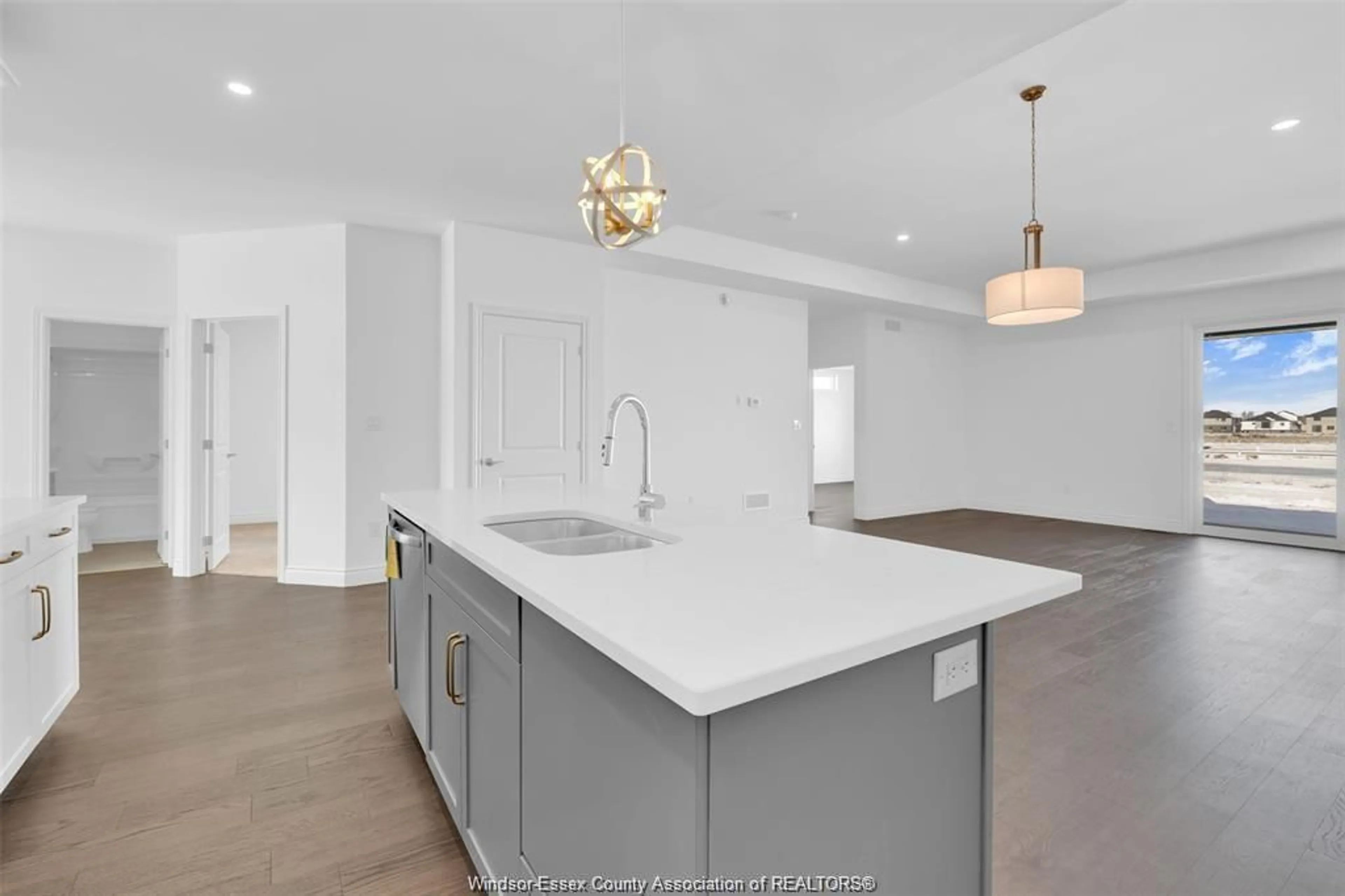 Open concept kitchen, ceramic/tile floor for 190 MCLELLAN Ave, Amherstburg Ontario N9V 4C9