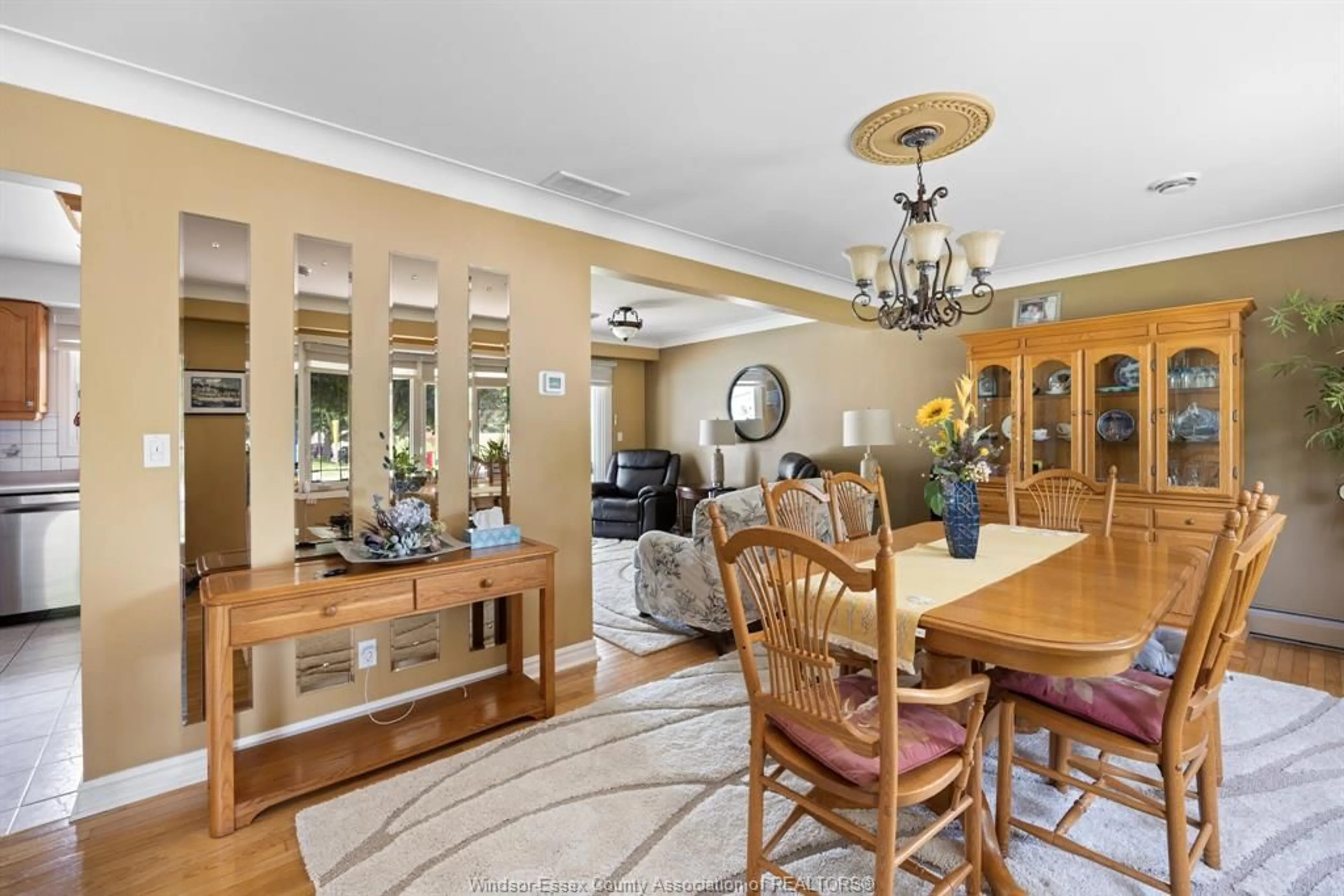 Dining room, unknown for 99 VICTORIA St, Amherstburg Ontario N9V 2K2