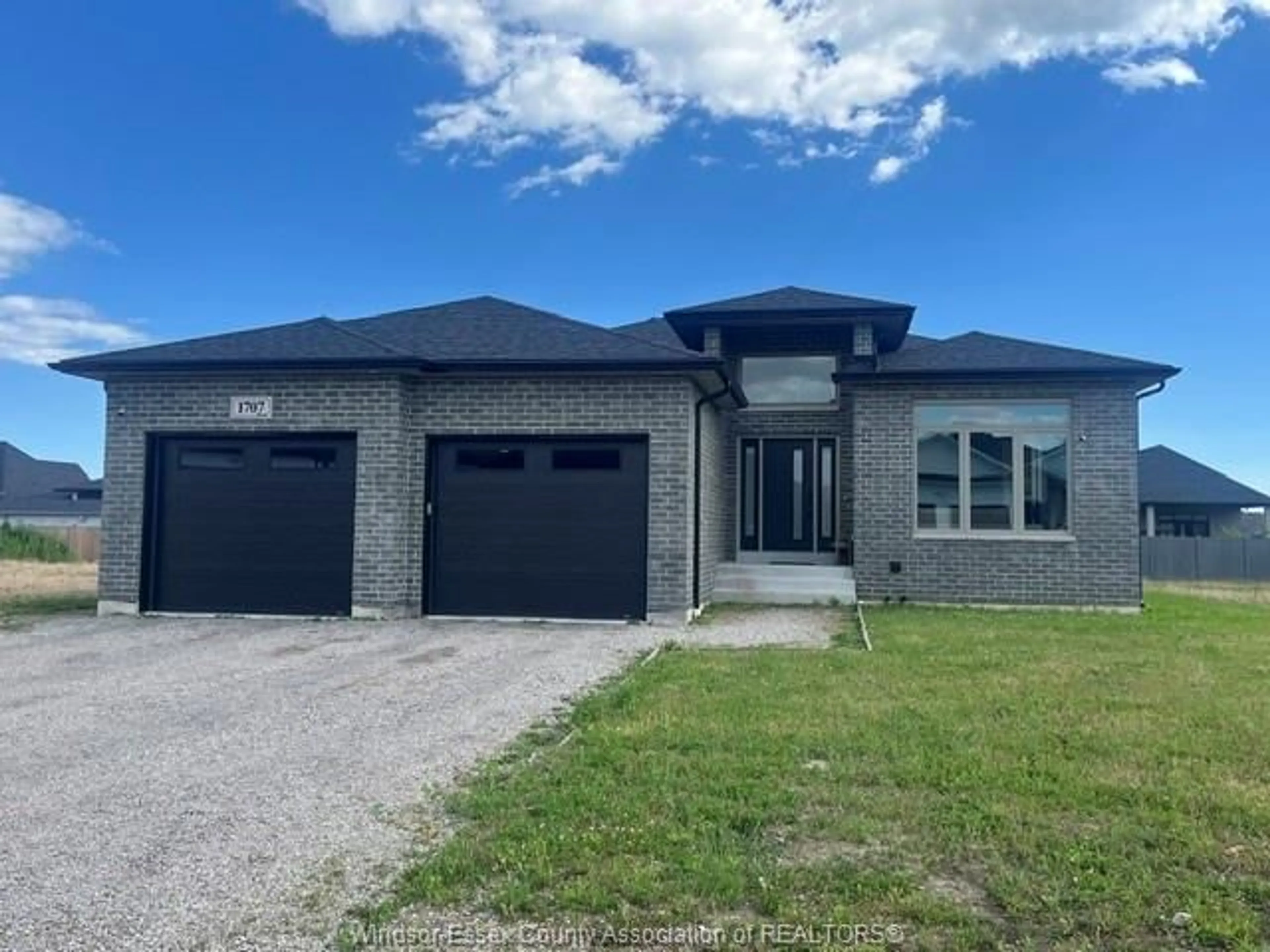 Home with brick exterior material, street for 1707 MUCCI, Kingsville Ontario N0P 2G0