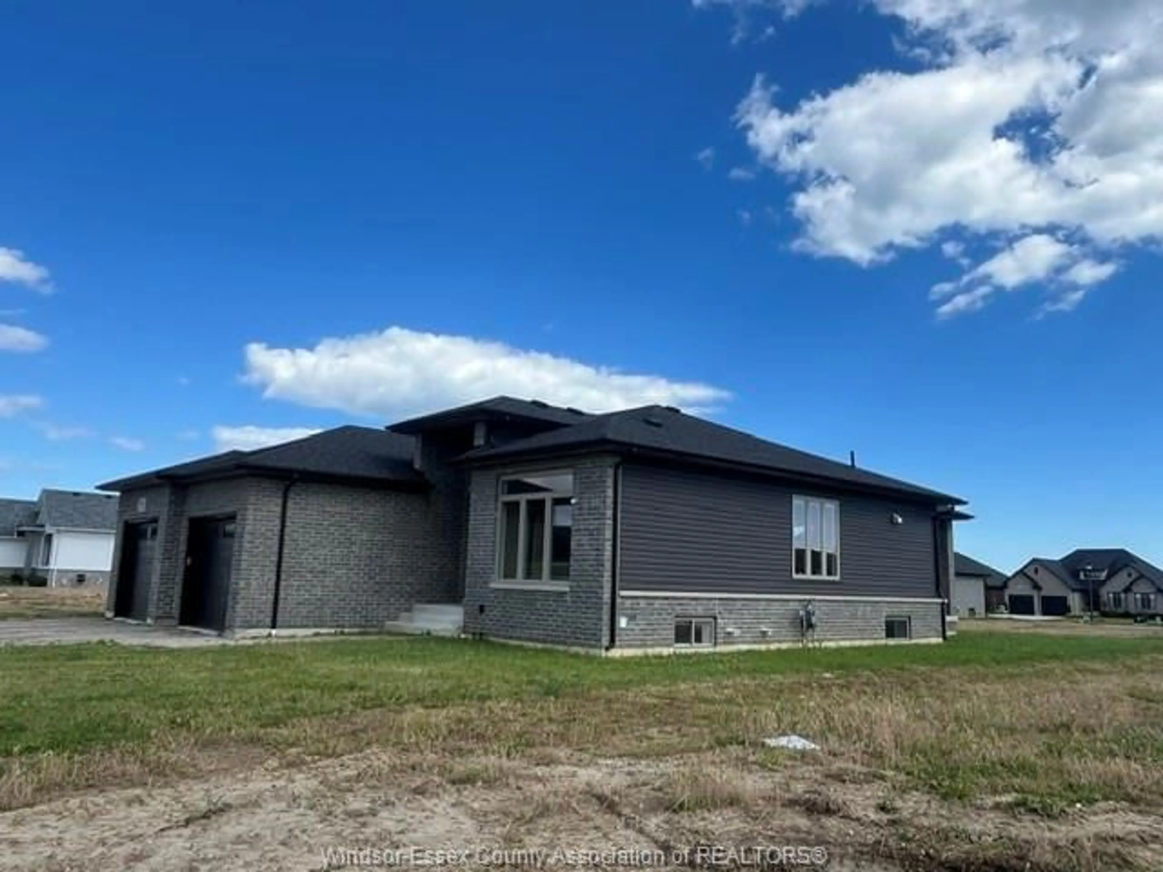 Unknown for 1707 MUCCI, Kingsville Ontario N0P 2G0