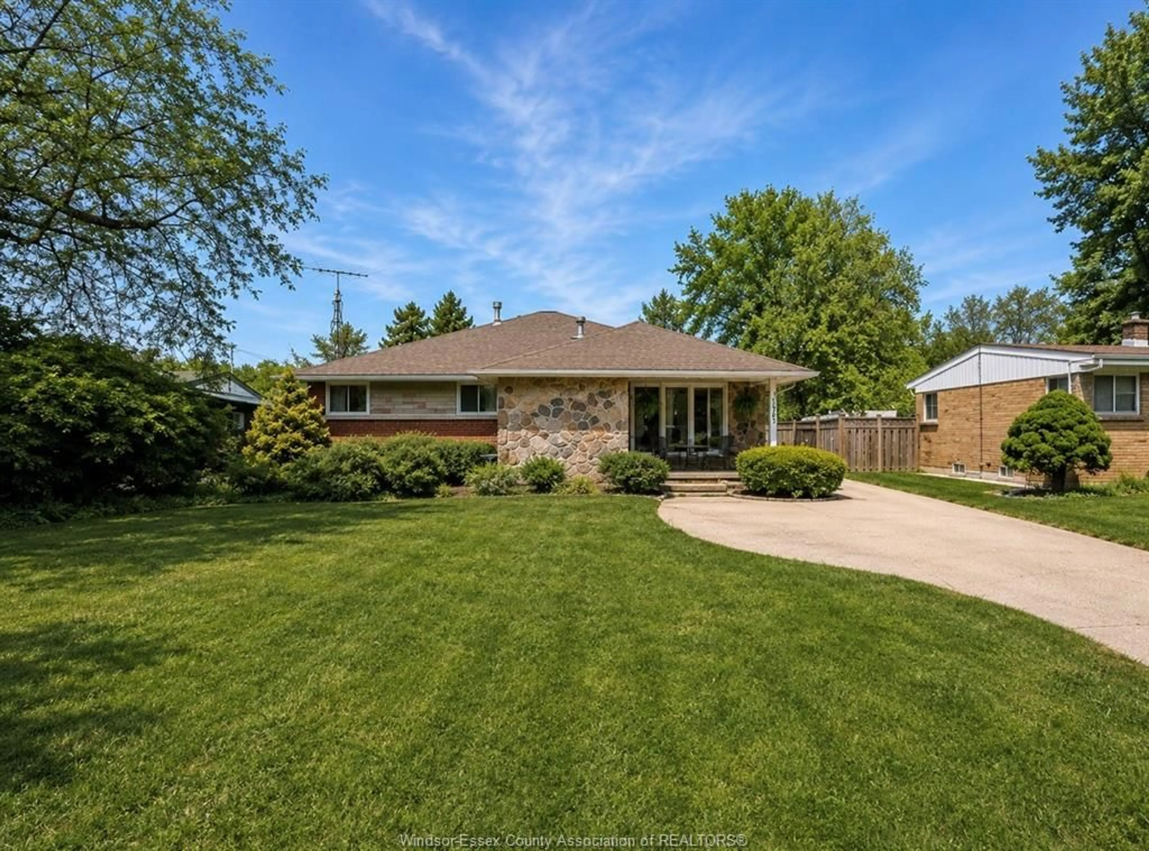 Home with brick exterior material, street for 3740 DOMINION, Windsor Ontario N9E 2P3