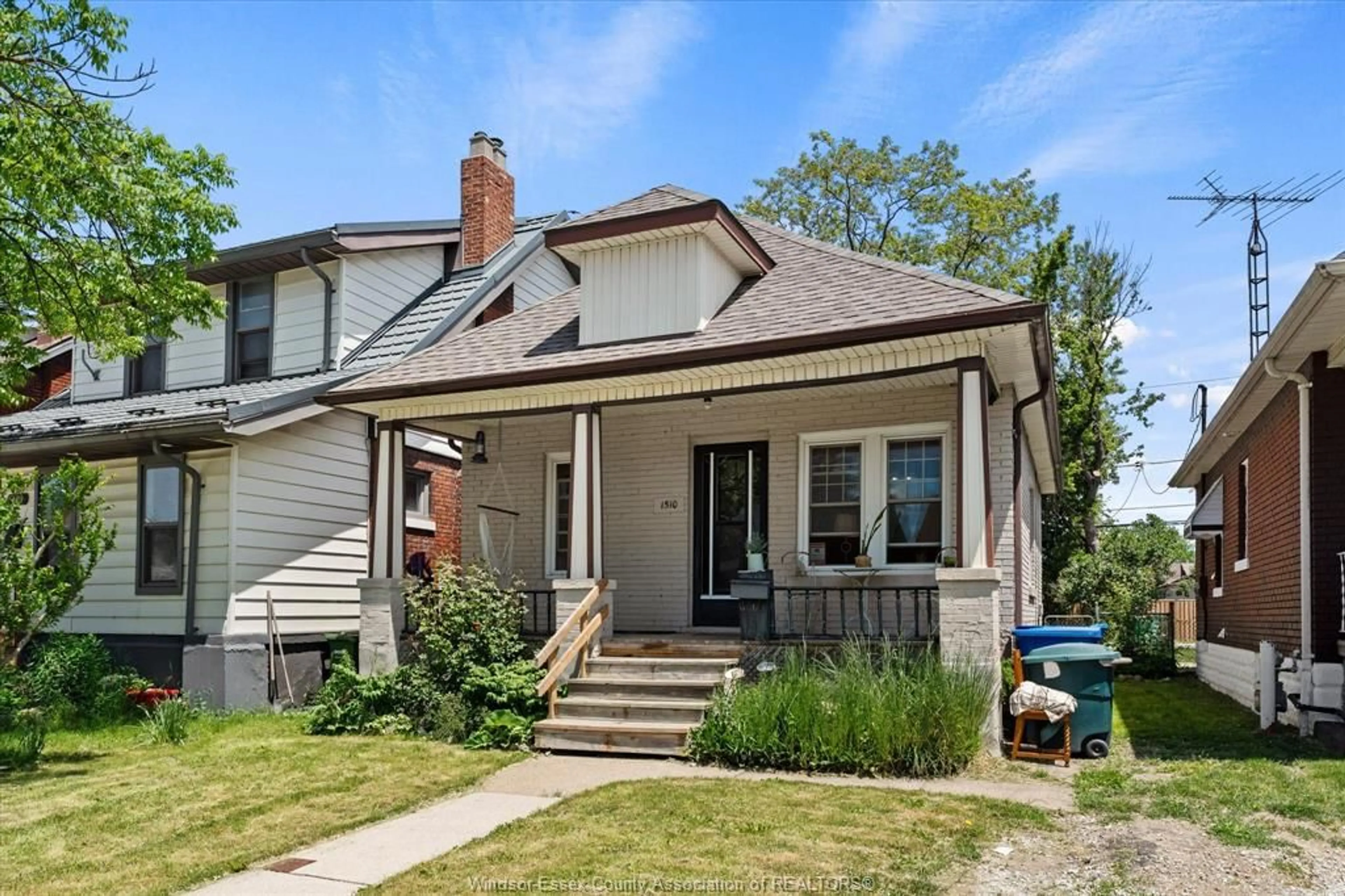 Home with brick exterior material, street for 1510 ELSMERE Ave, Windsor Ontario N8X 4H3