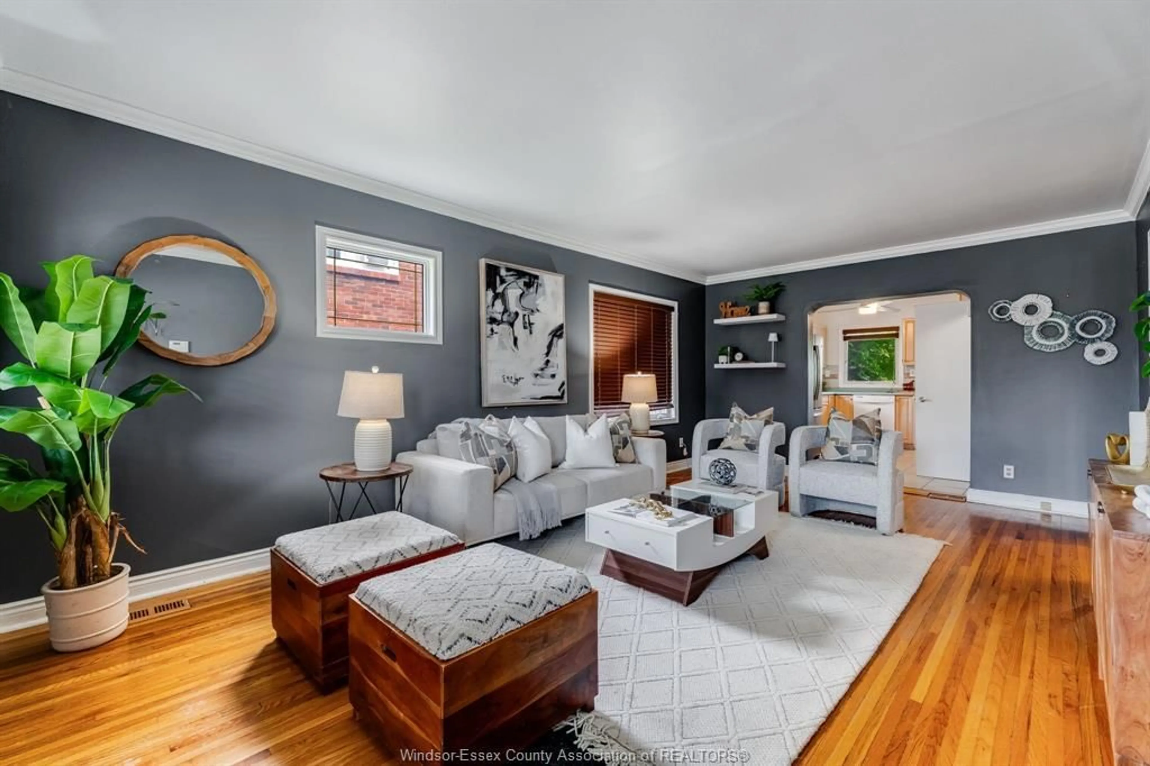 Living room with furniture, unknown for 870 St. Louis, Windsor Ontario N8S 2K5