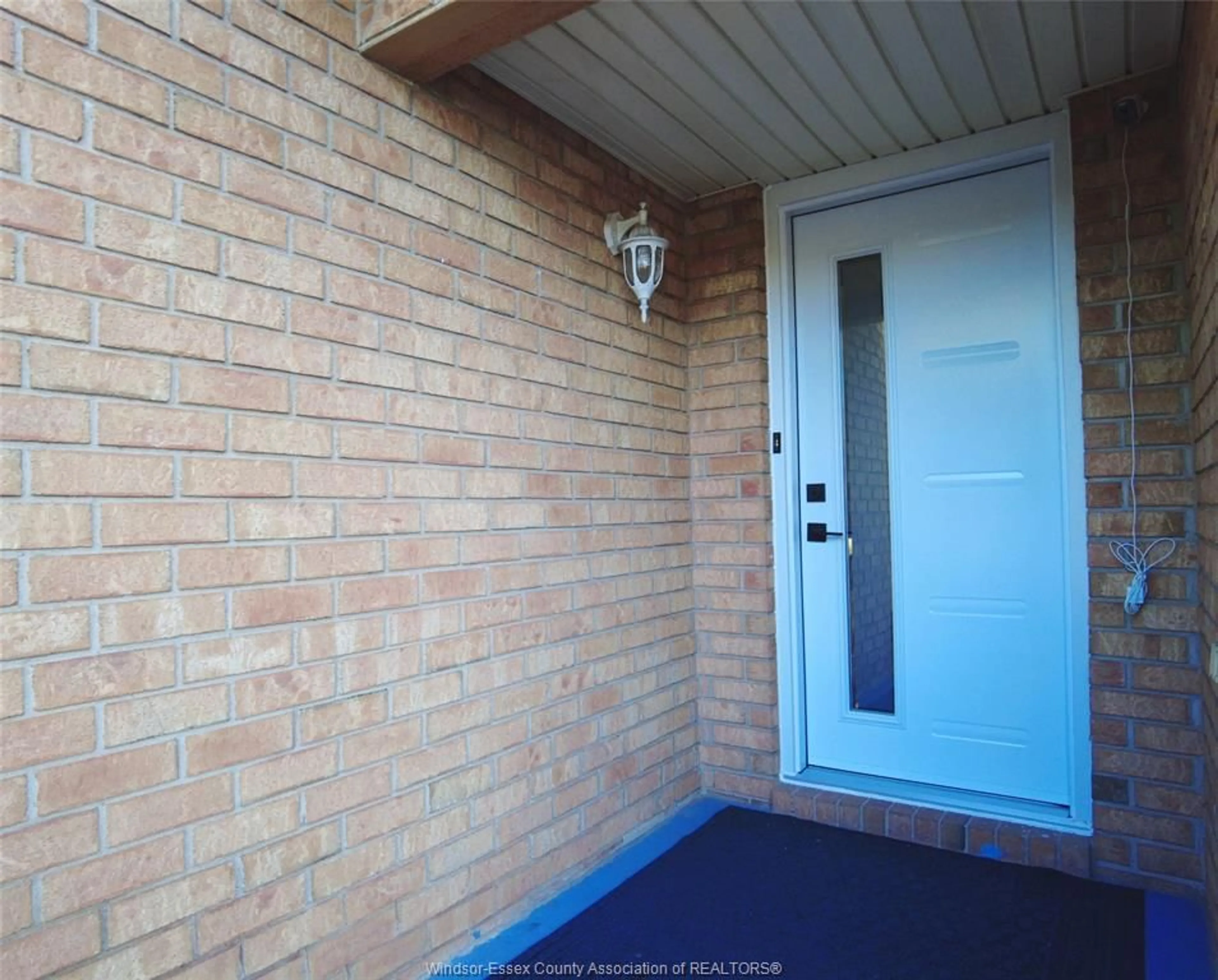 Unknown for 2847 MANGIN Cres, Windsor Ontario N9E 4K7