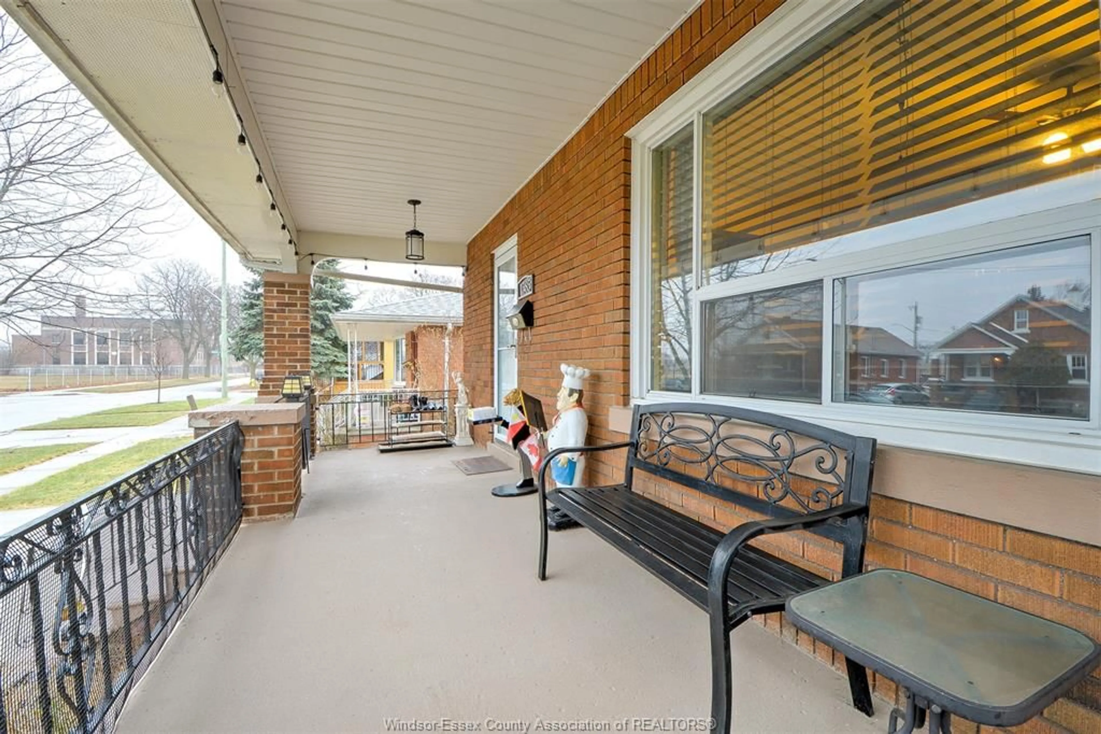 Patio, unknown for 1585 ALEXIS Rd, Windsor Ontario N8Y 4P1