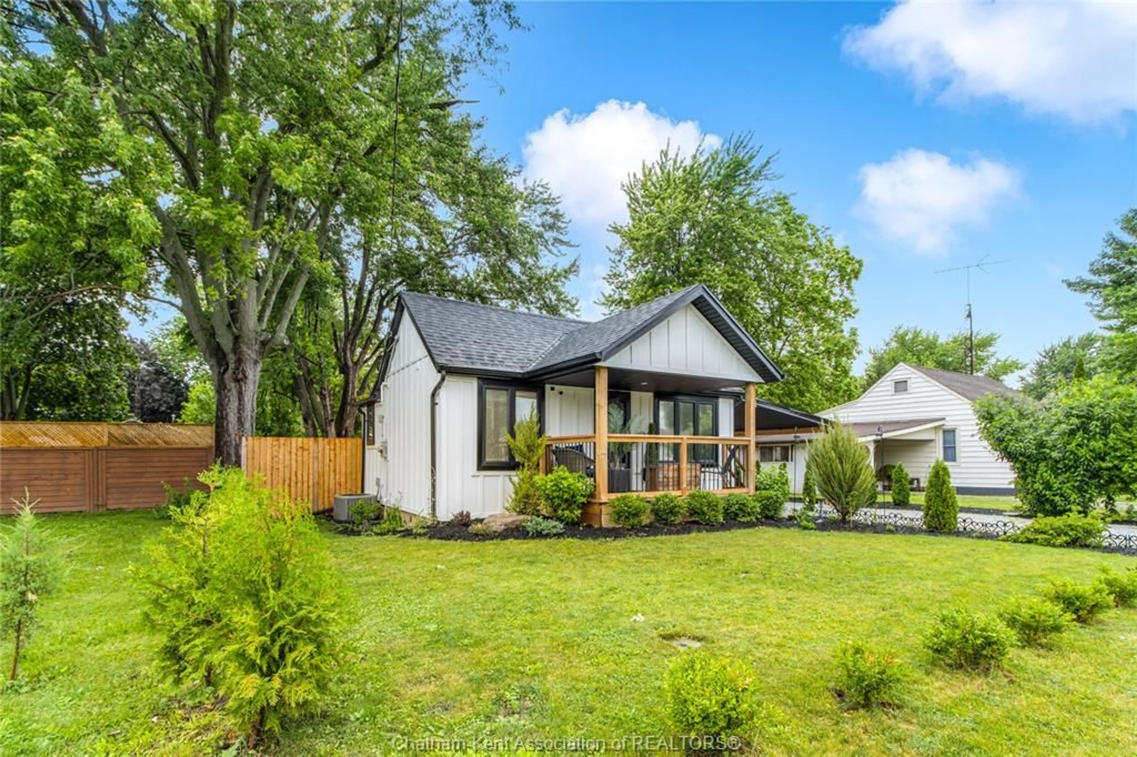 Home with vinyl exterior material, street for 103 STANLEY St, Blenheim Ontario N0P 1A0
