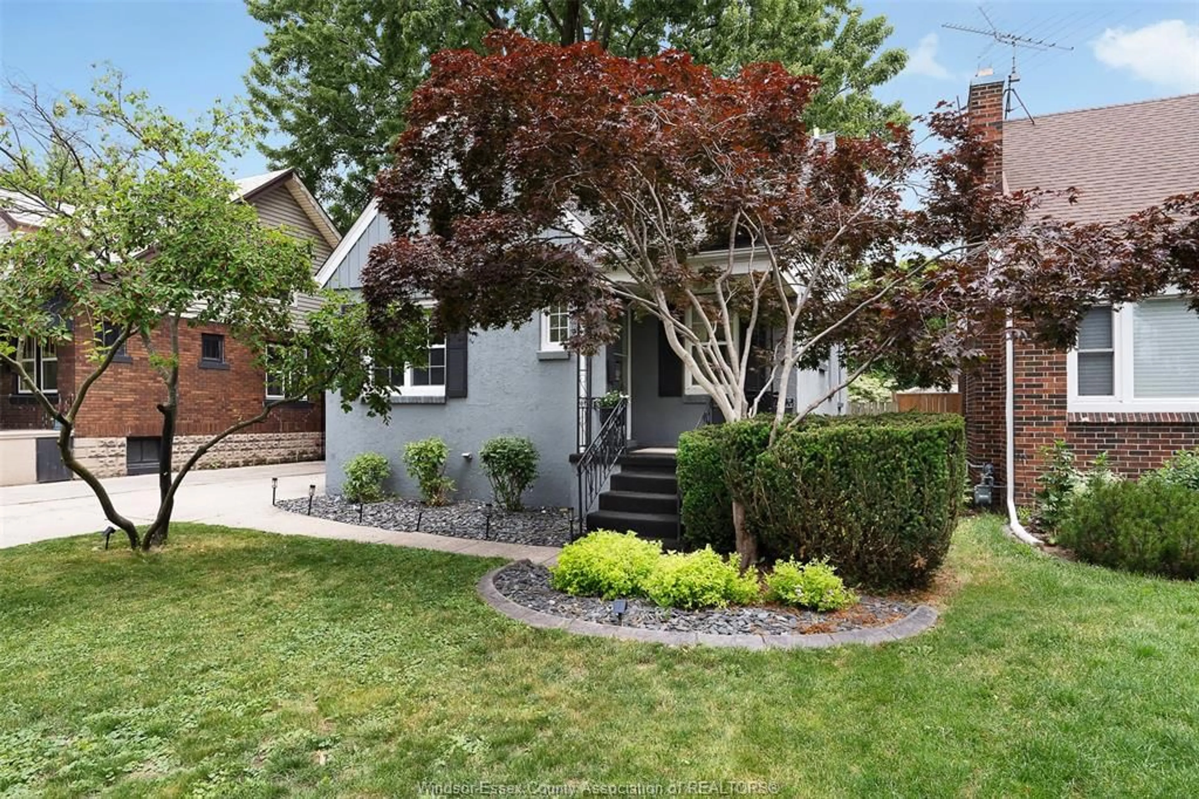 Home with brick exterior material, street for 2326 GLADSTONE Ave, Windsor Ontario N8W 2P1