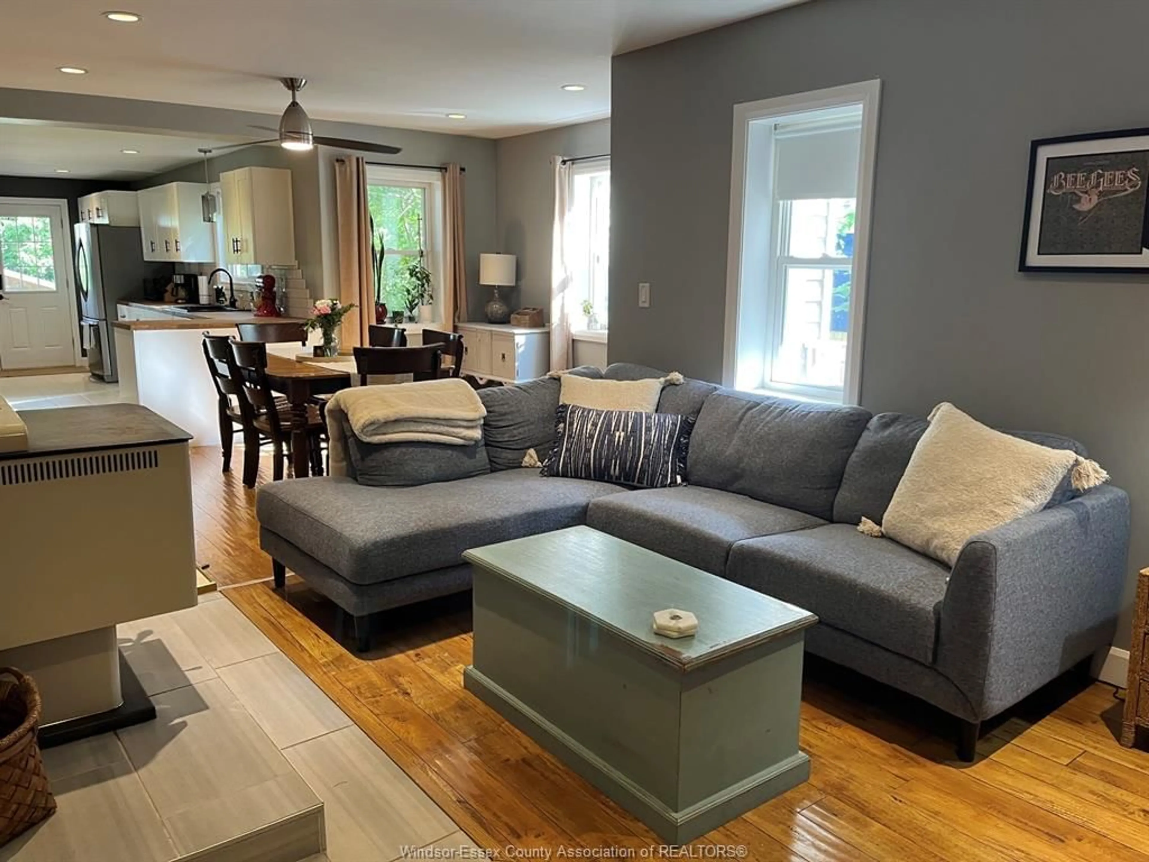 Living room with furniture, unknown for 769 Assumption, Windsor Ontario N9A 3B7