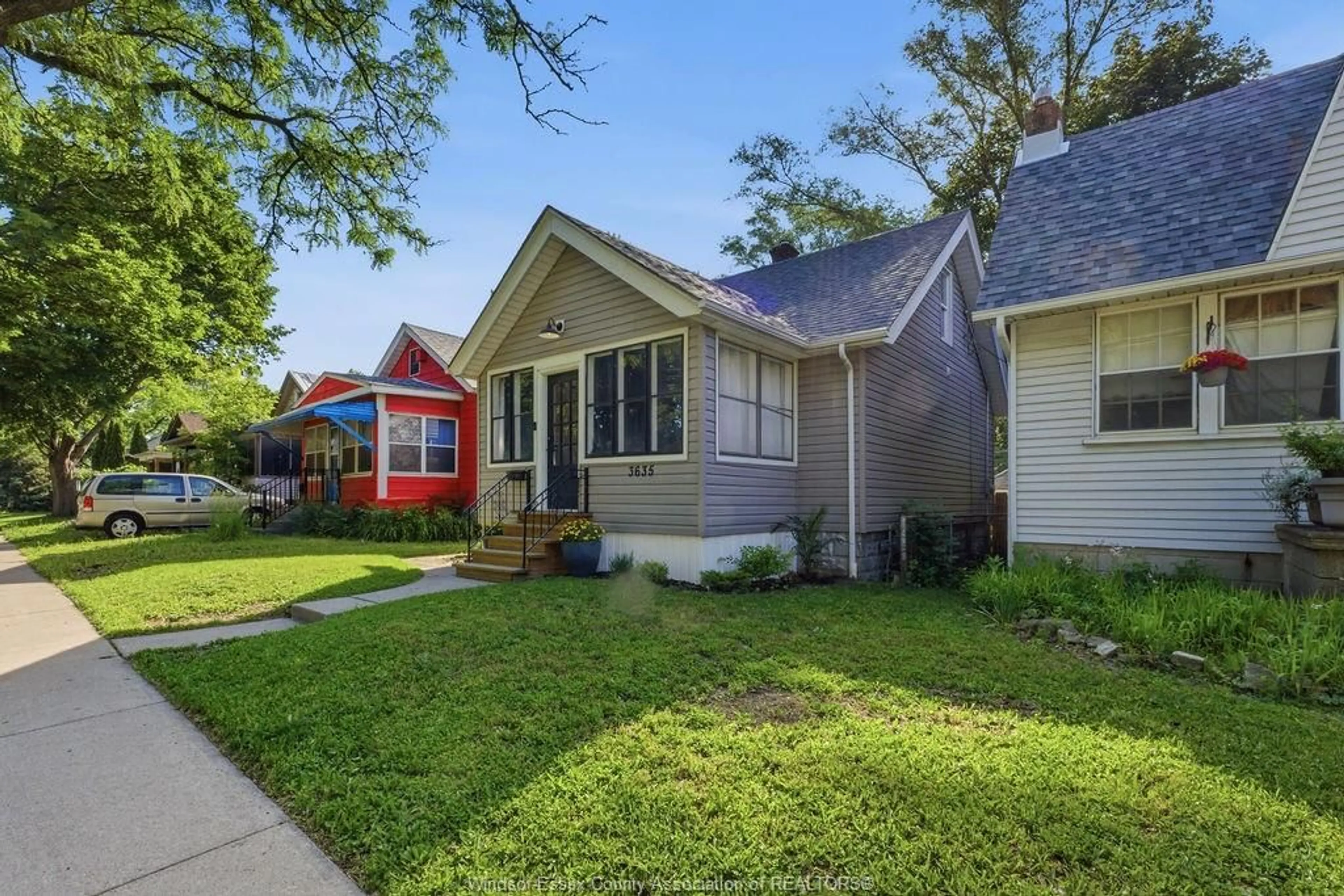 Home with vinyl exterior material, street for 3635 PETER St, Windsor Ontario N9C 1J8