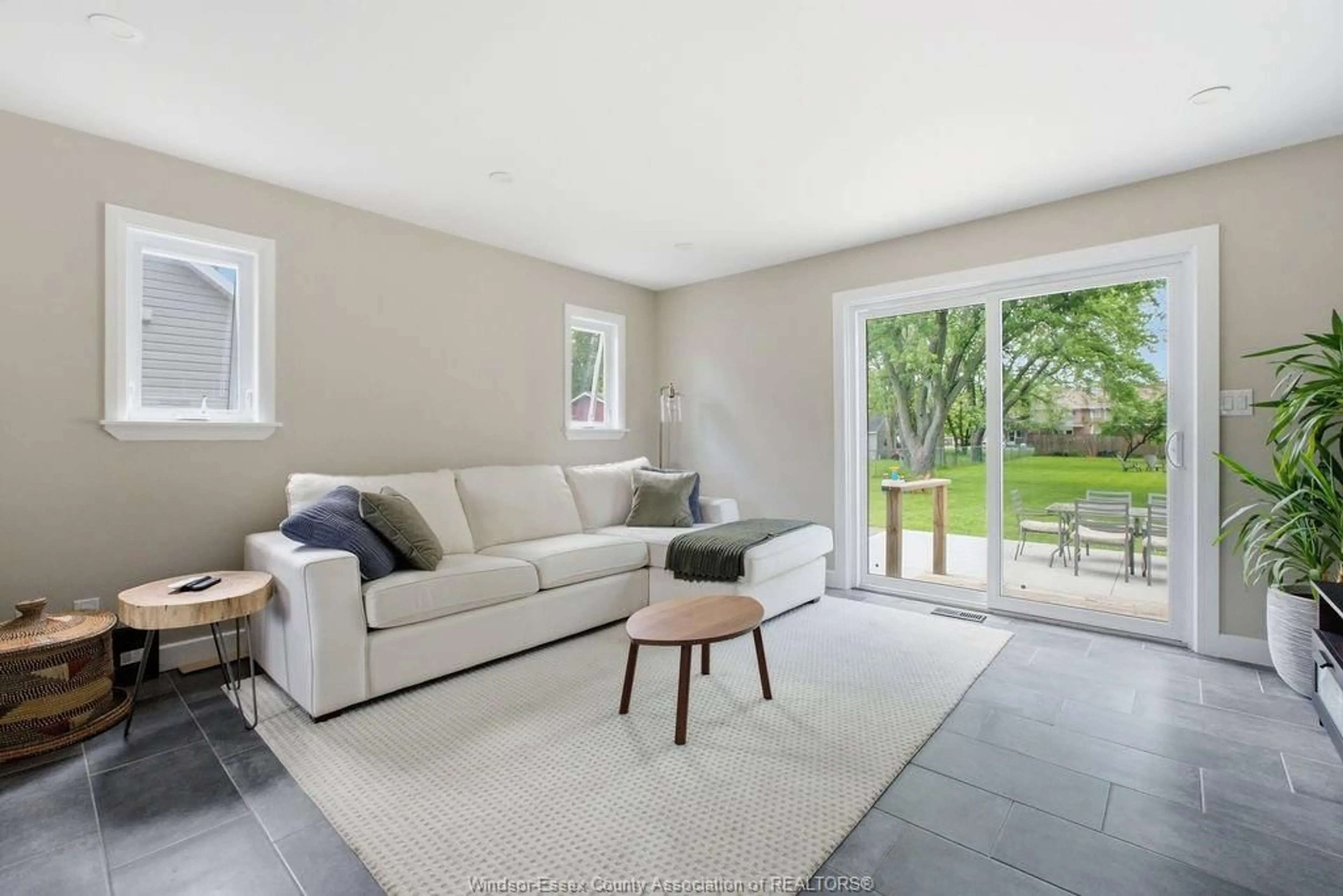 Living room with furniture, unknown for 1305 SHAWNEE Rd, Tecumseh Ontario N8N 1R8