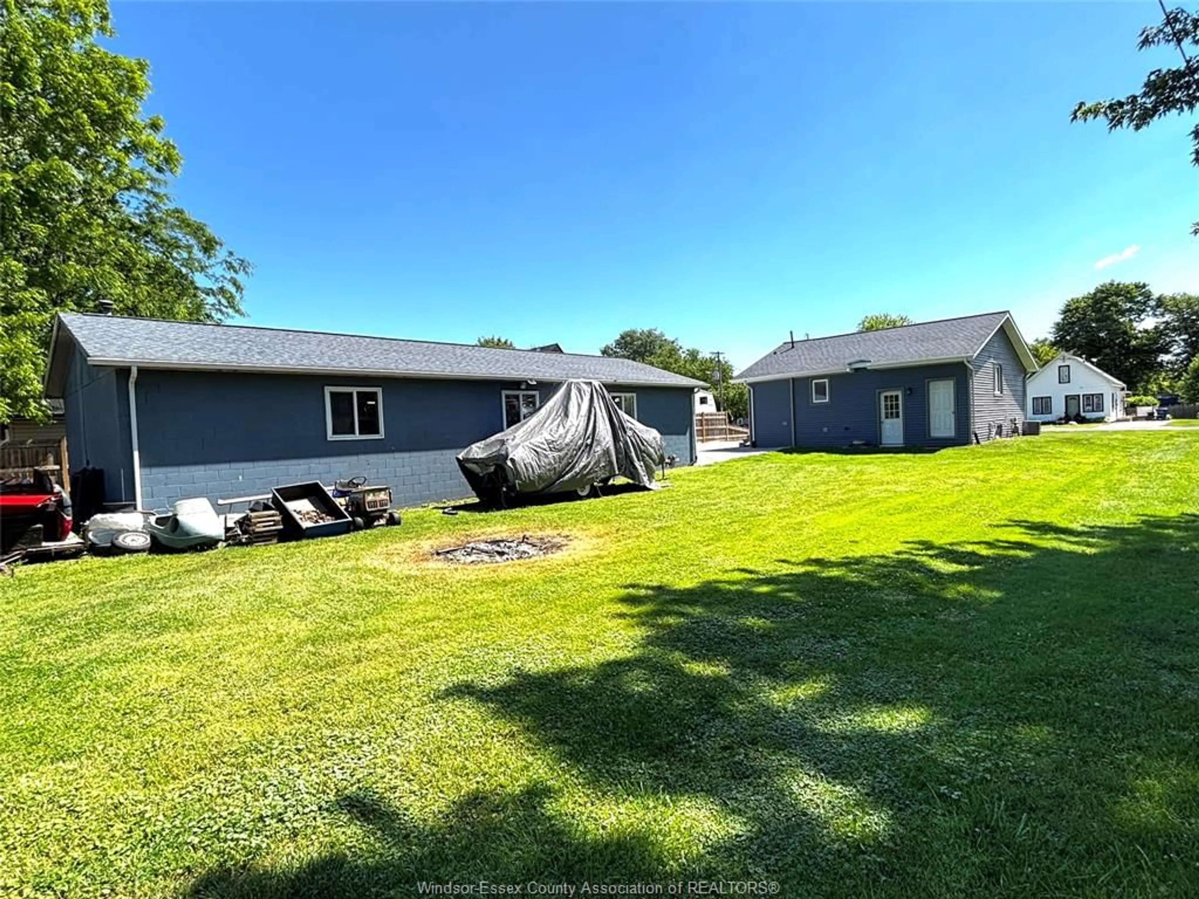 A pic from outside/outdoor area/front of a property/back of a property/a pic from drone, unknown for 144 ARTHUR, Wheatley Ontario N0P 2P0