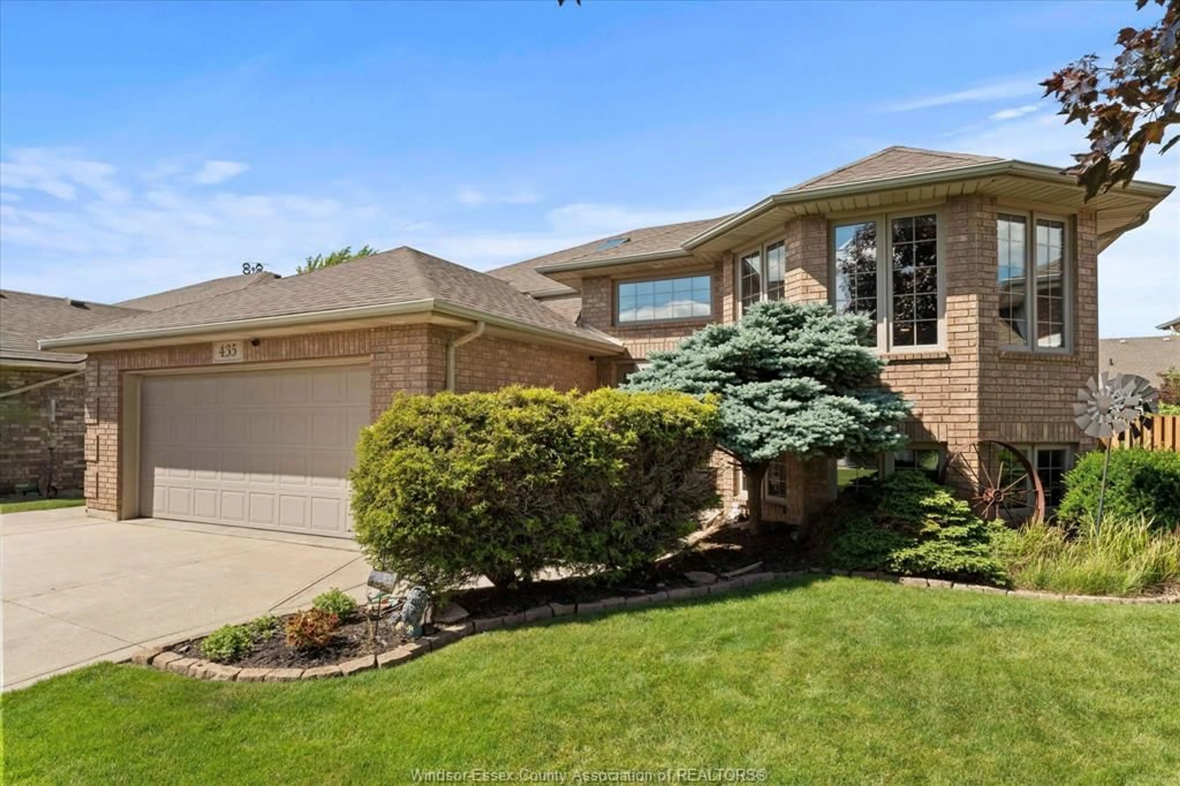 Home with brick exterior material, street for 435 FIELDS Ave, LaSalle Ontario N9J 3S6