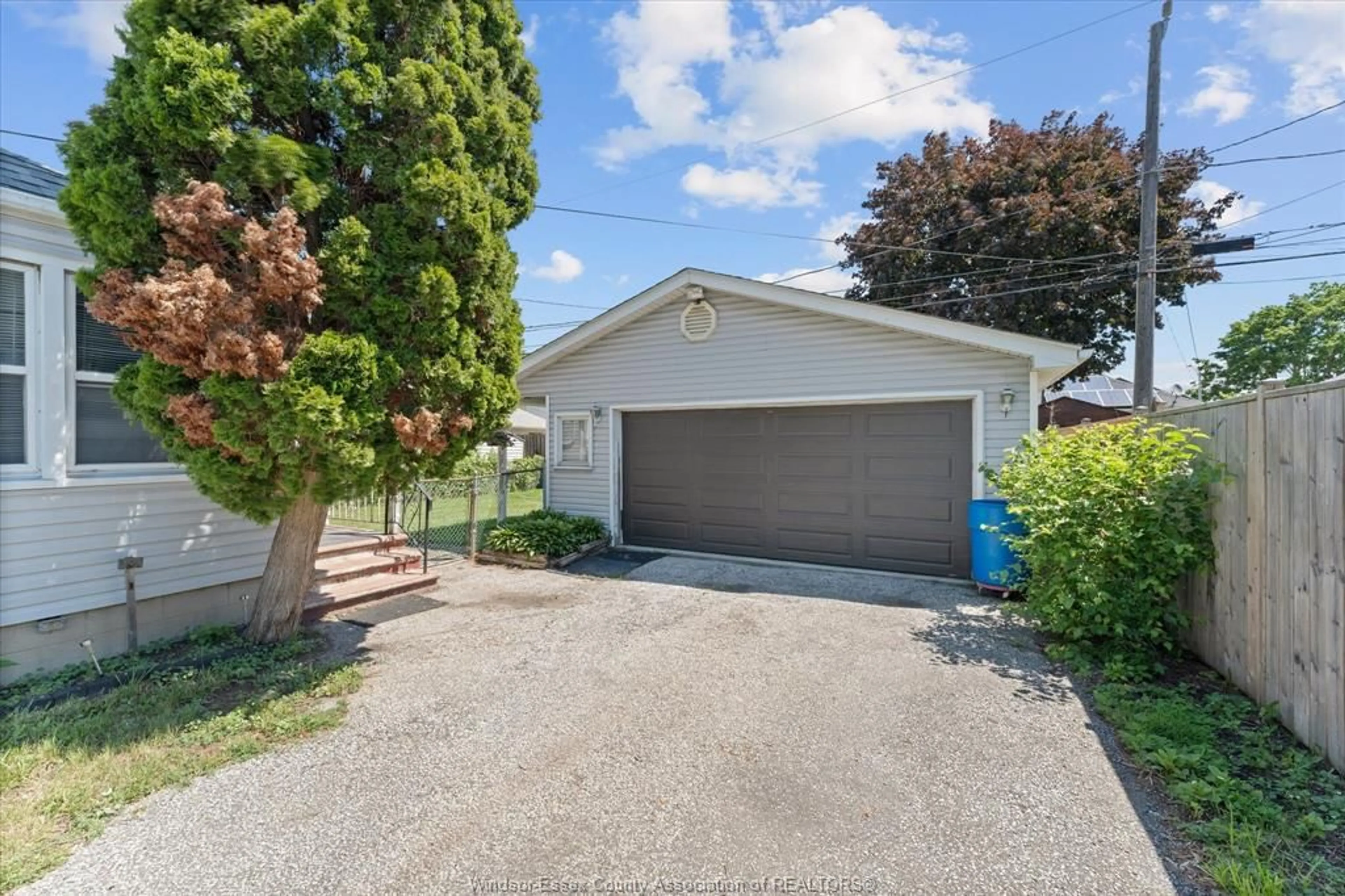 Unknown for 964 Eastlawn Ave, Windsor Ontario N8S 3H9