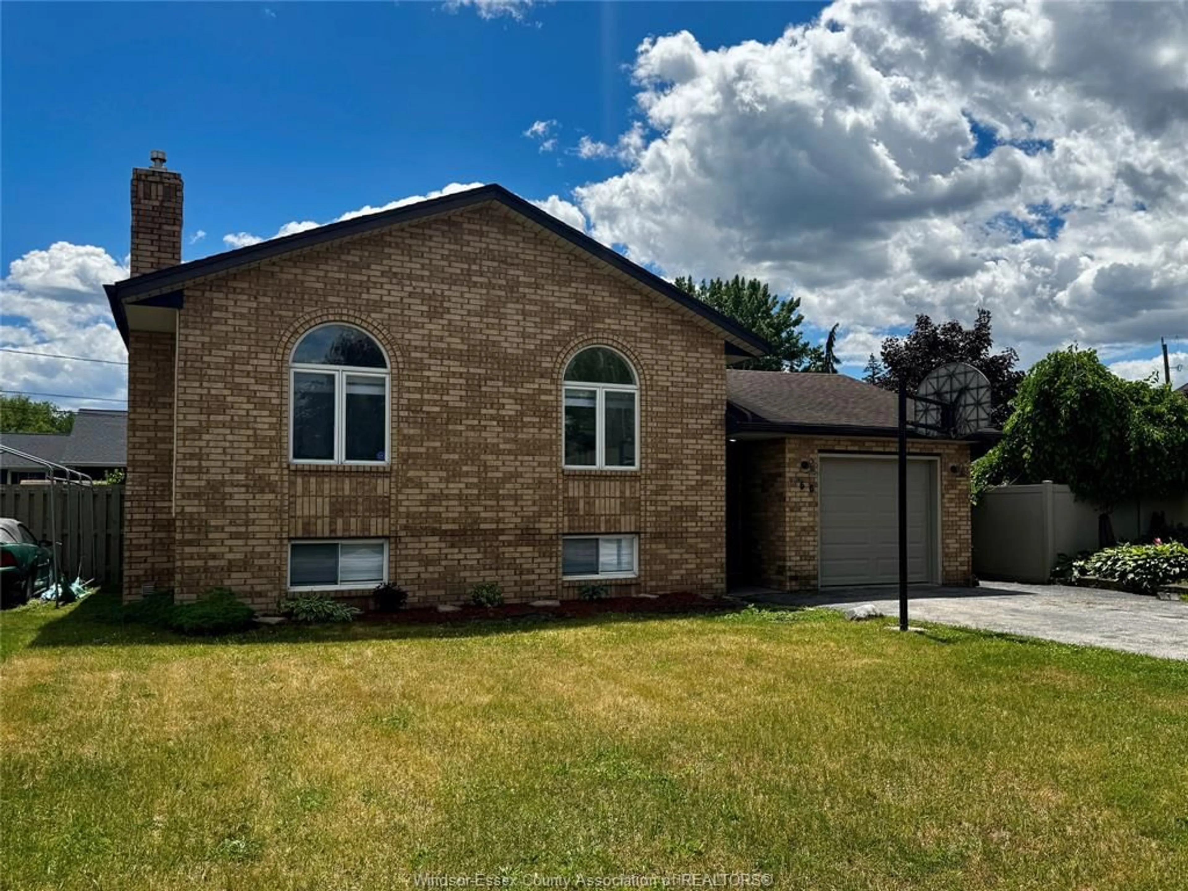 Home with brick exterior material, street for 266 BOUFFARD Rd, LaSalle Ontario N9J 1G1