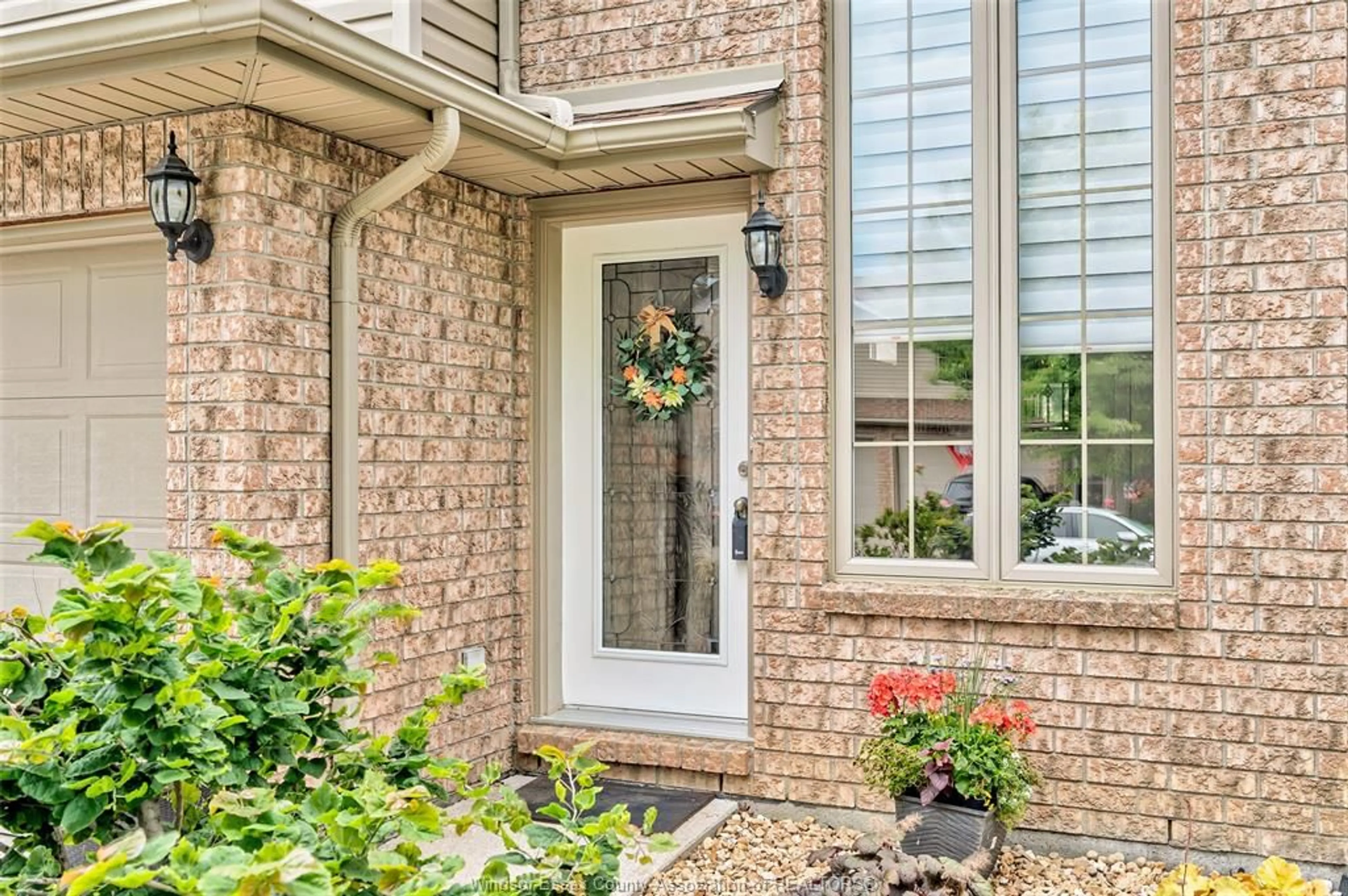 Home with brick exterior material, street for 11825 ROCKLAND, Windsor Ontario N8P 1Z7