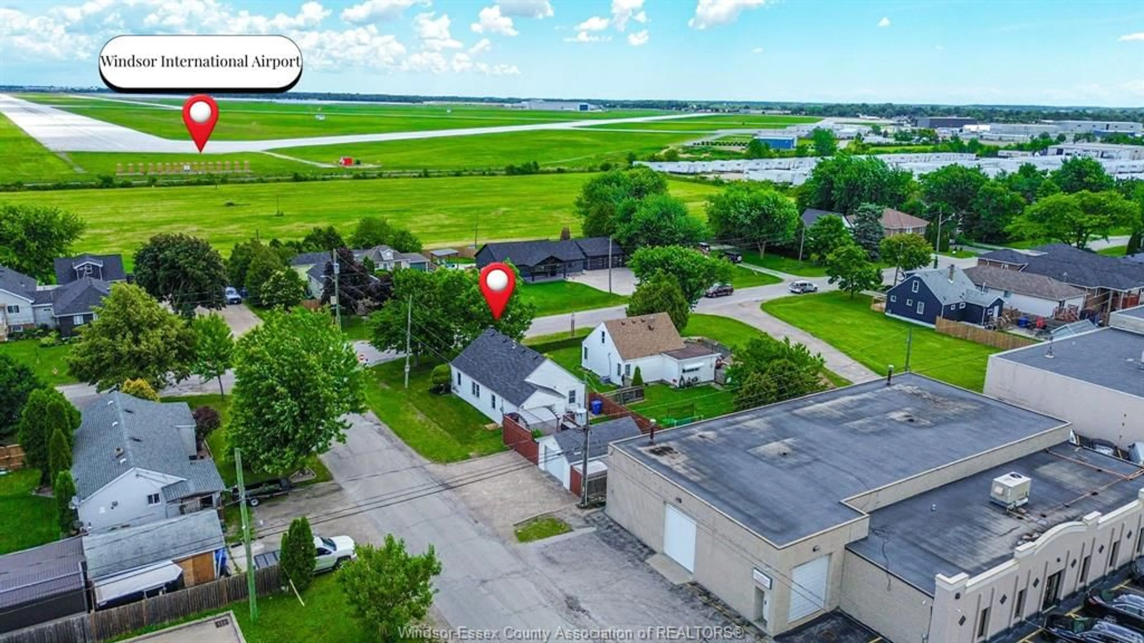 A pic from outside/outdoor area/front of a property/back of a property/a pic from drone, water/lake/river/ocean view for 3603 RIBERDY, Windsor Ontario N8W 3V9